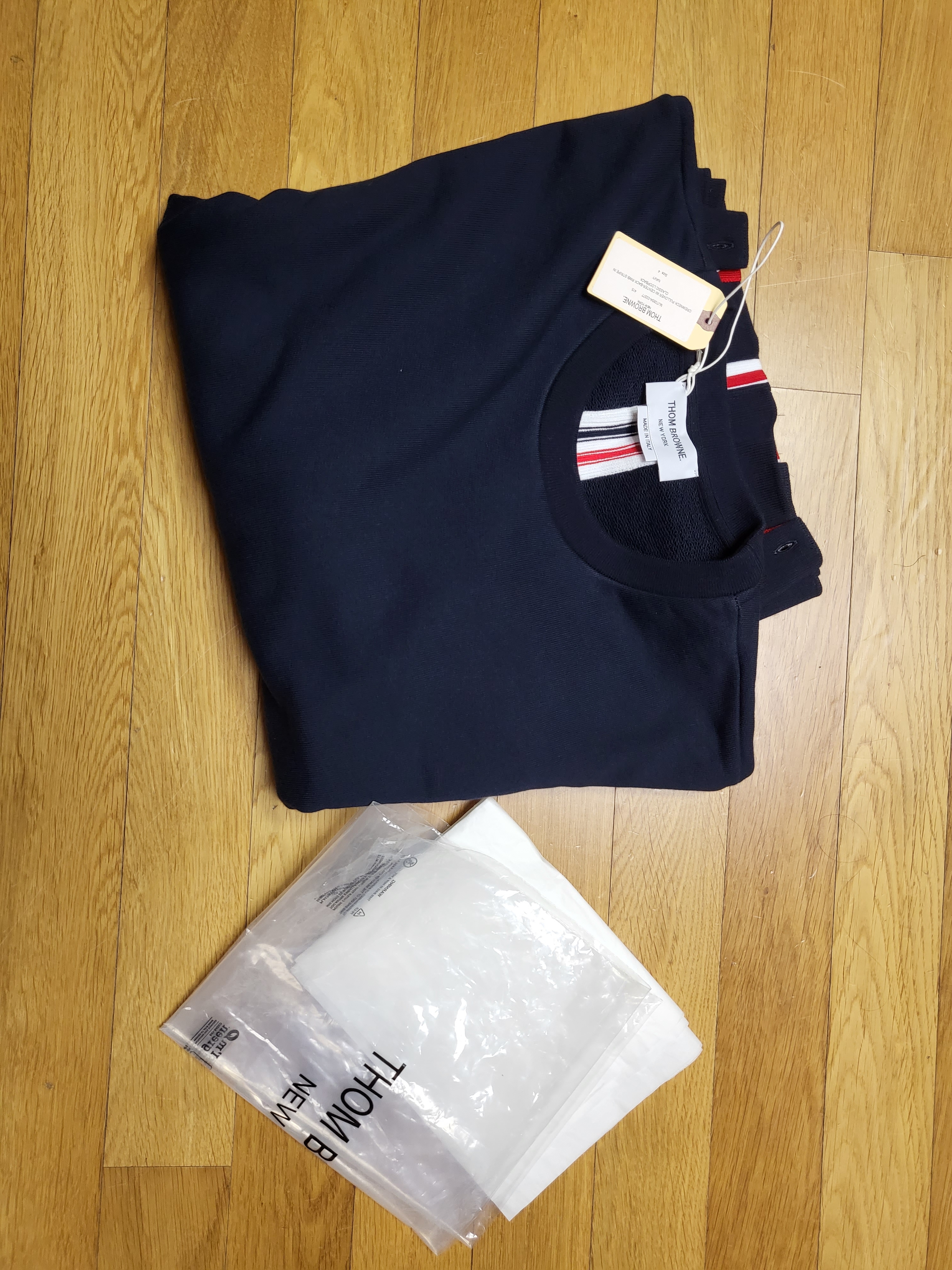 Thom Browne Loopback Center Back Stripe Crewneck Pullover Knit Navy 착용 스타일
