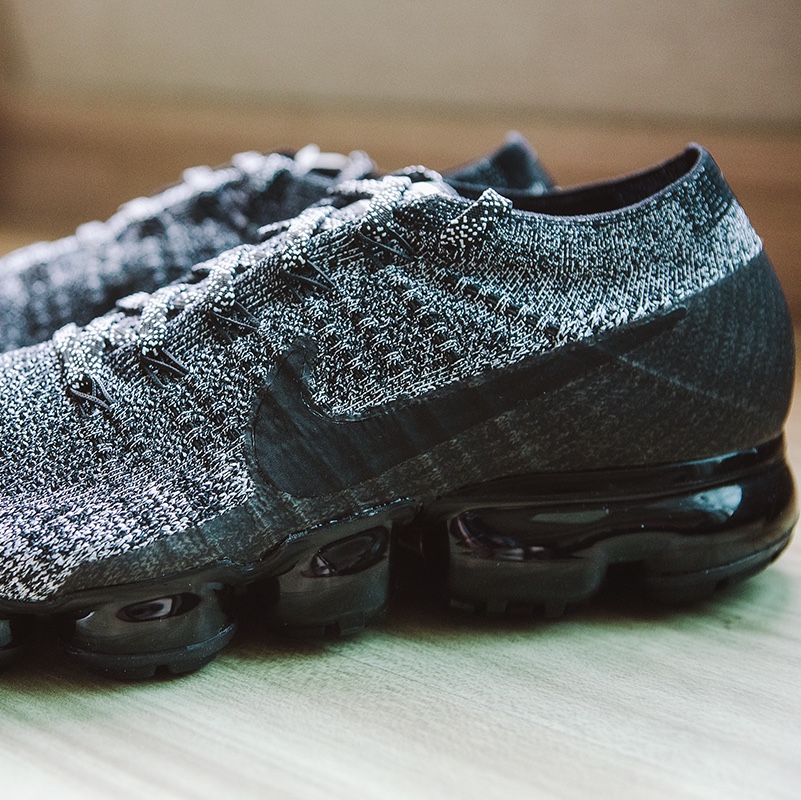 Nike Air VaporMax Flyknit Oreo 2.0 착용 스타일