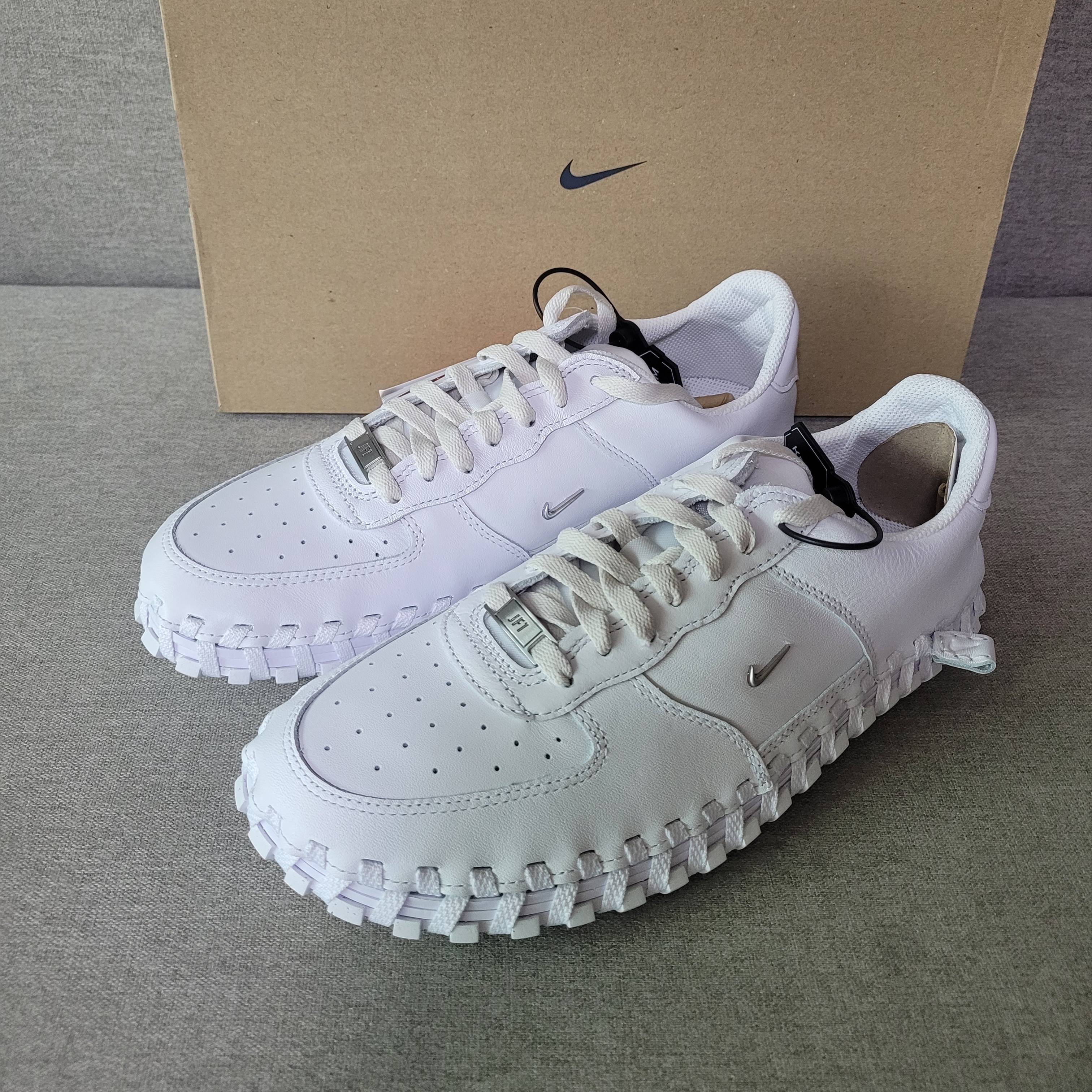 Nike x Jacquemus J Force 1 Low LX SP White 착용 스타일