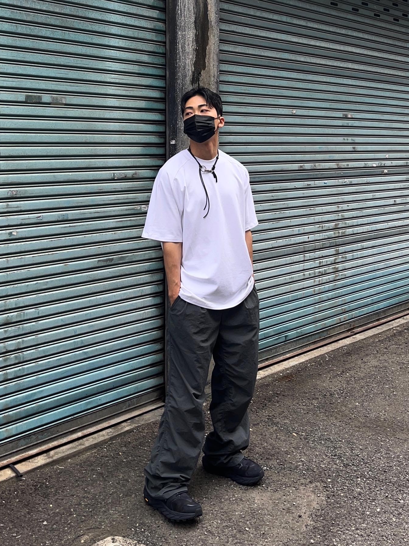 Hoka Anacapa Mid Gore-Tex Black, Our Legacy Ladon Leather Keychain Black 착용 스타일