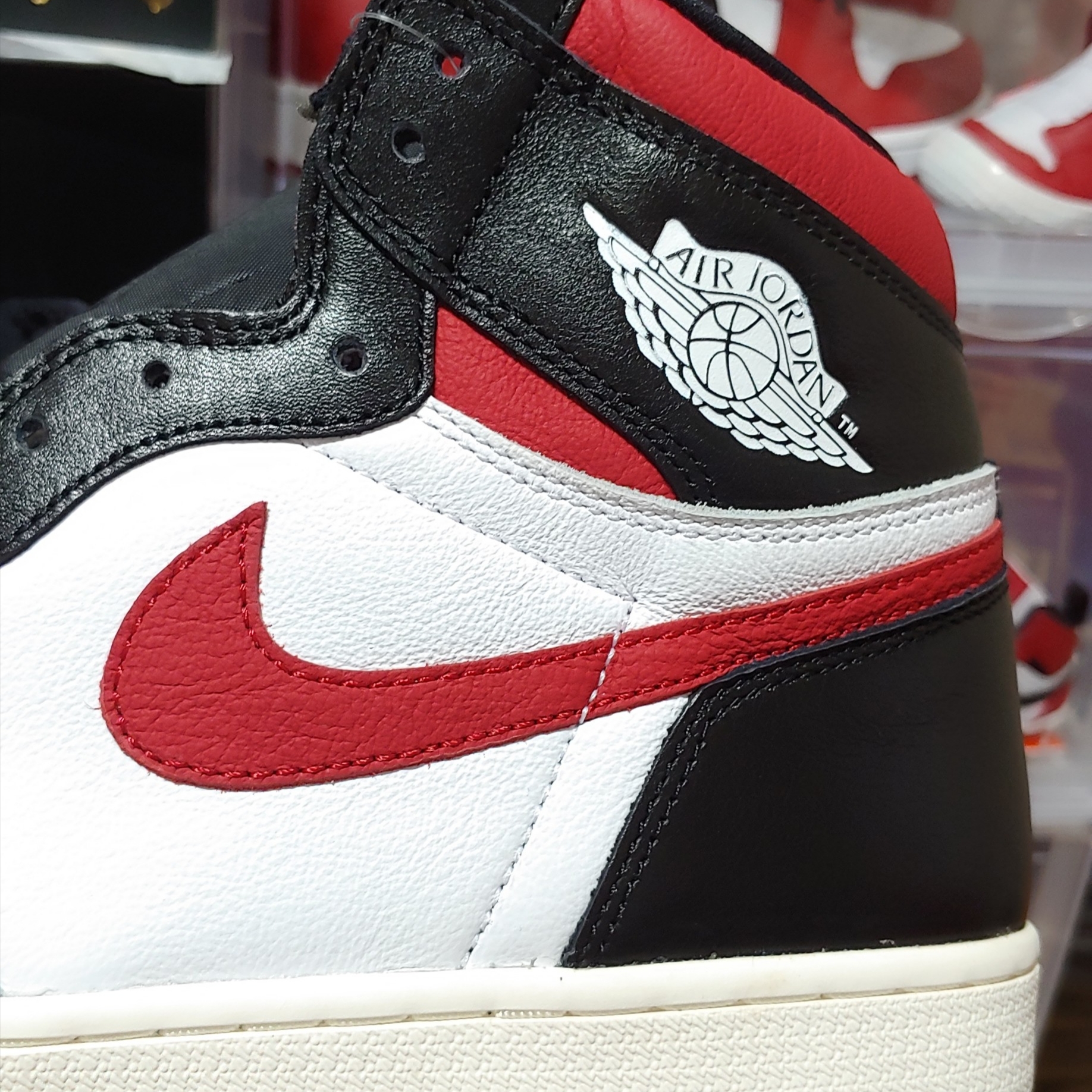 Jordan 1 Retro High OG Gym Red 착용 스타일 - 2