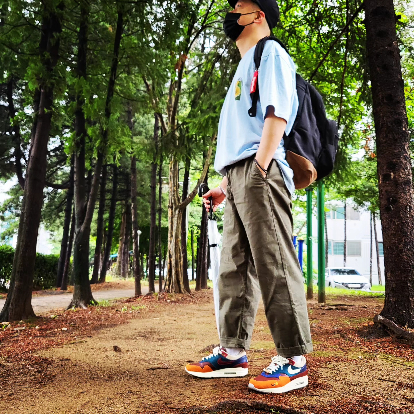 Supreme Washed Chino Twill Camp Cap Black, Stussy Flower Grid Pigment Dyed T-Shirt Sky Blue 착용 스타일 - 4