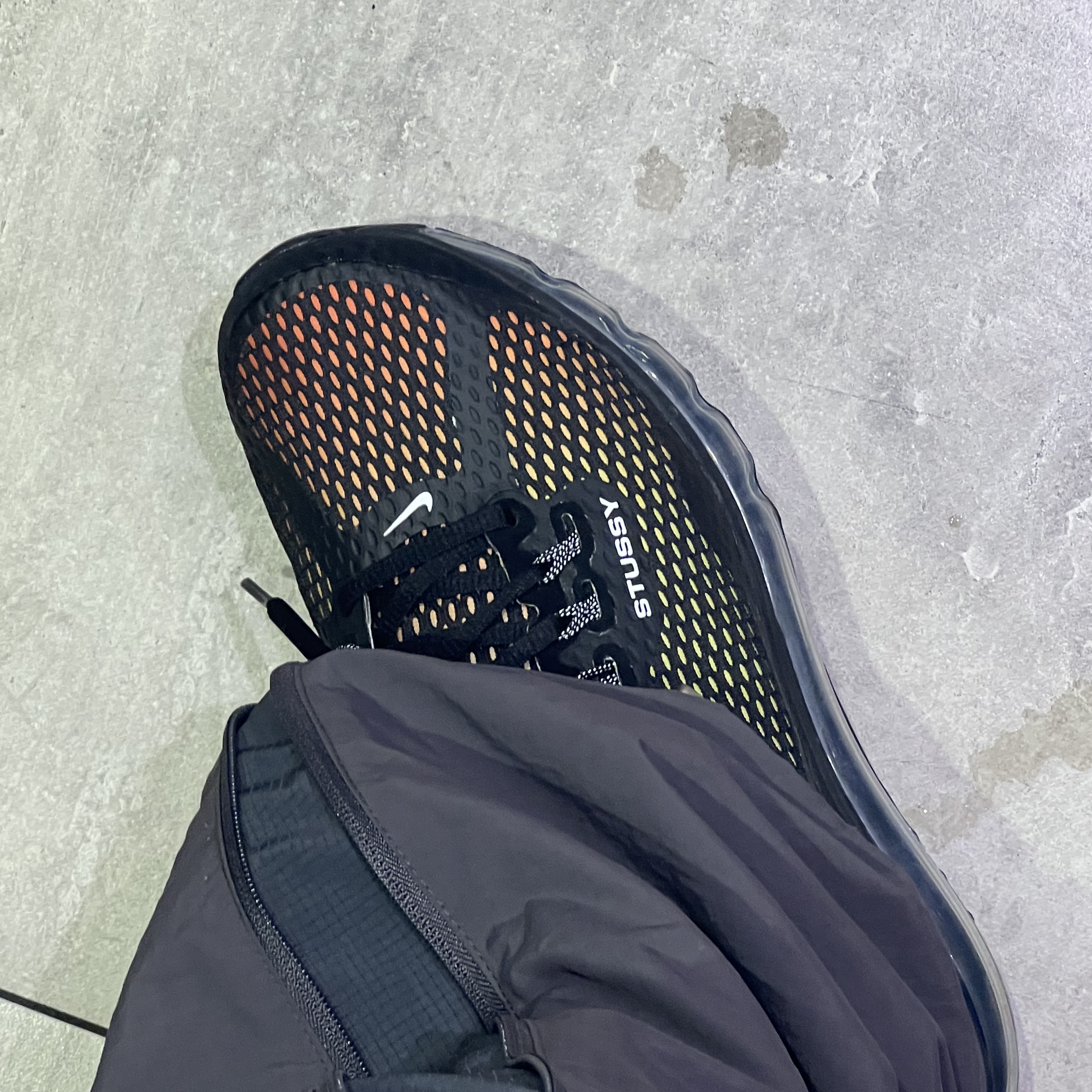 Nike x Stussy Air Max 2013 Black 착용 스타일