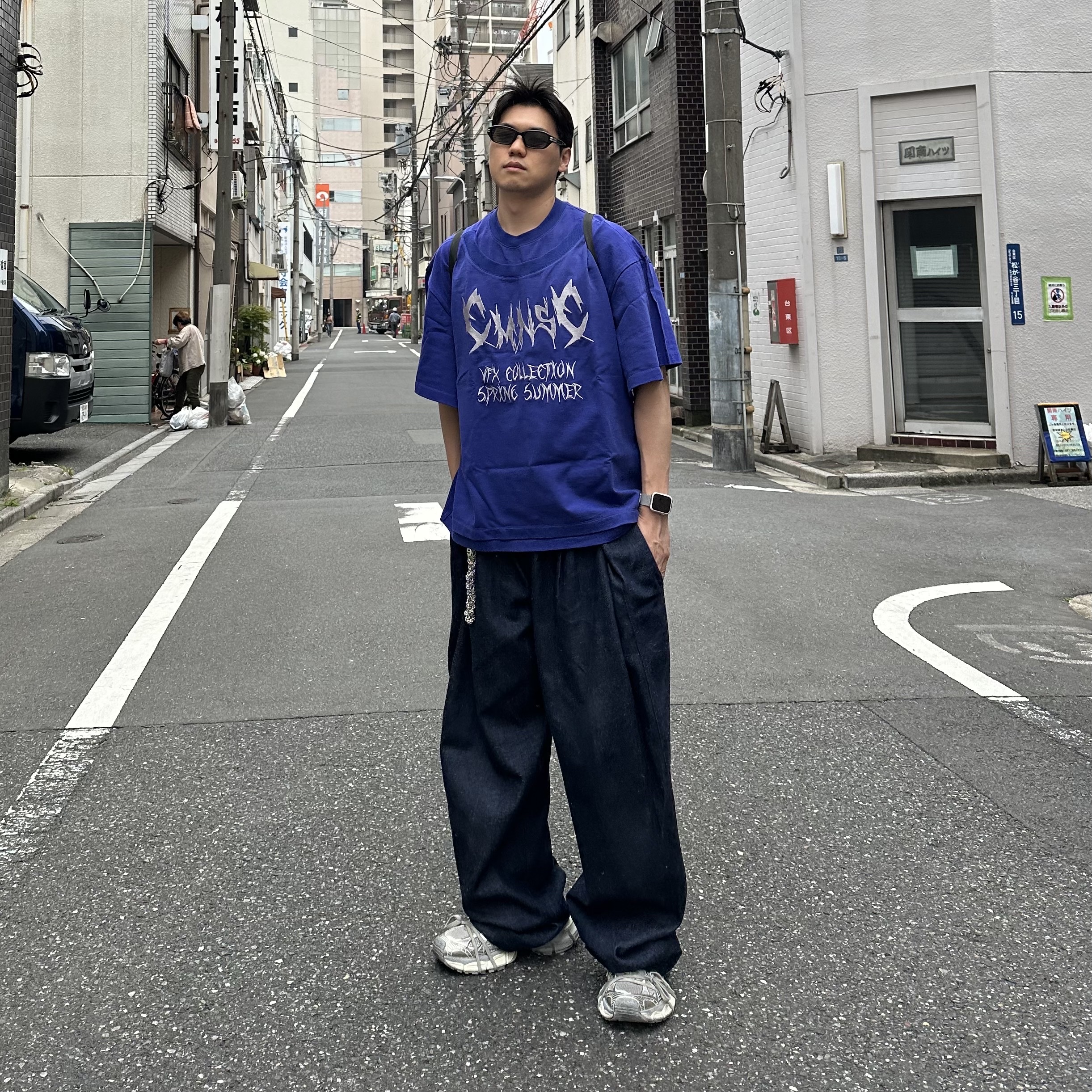 Balenciaga 3XL Sneakers Light Beige 착용 스타일