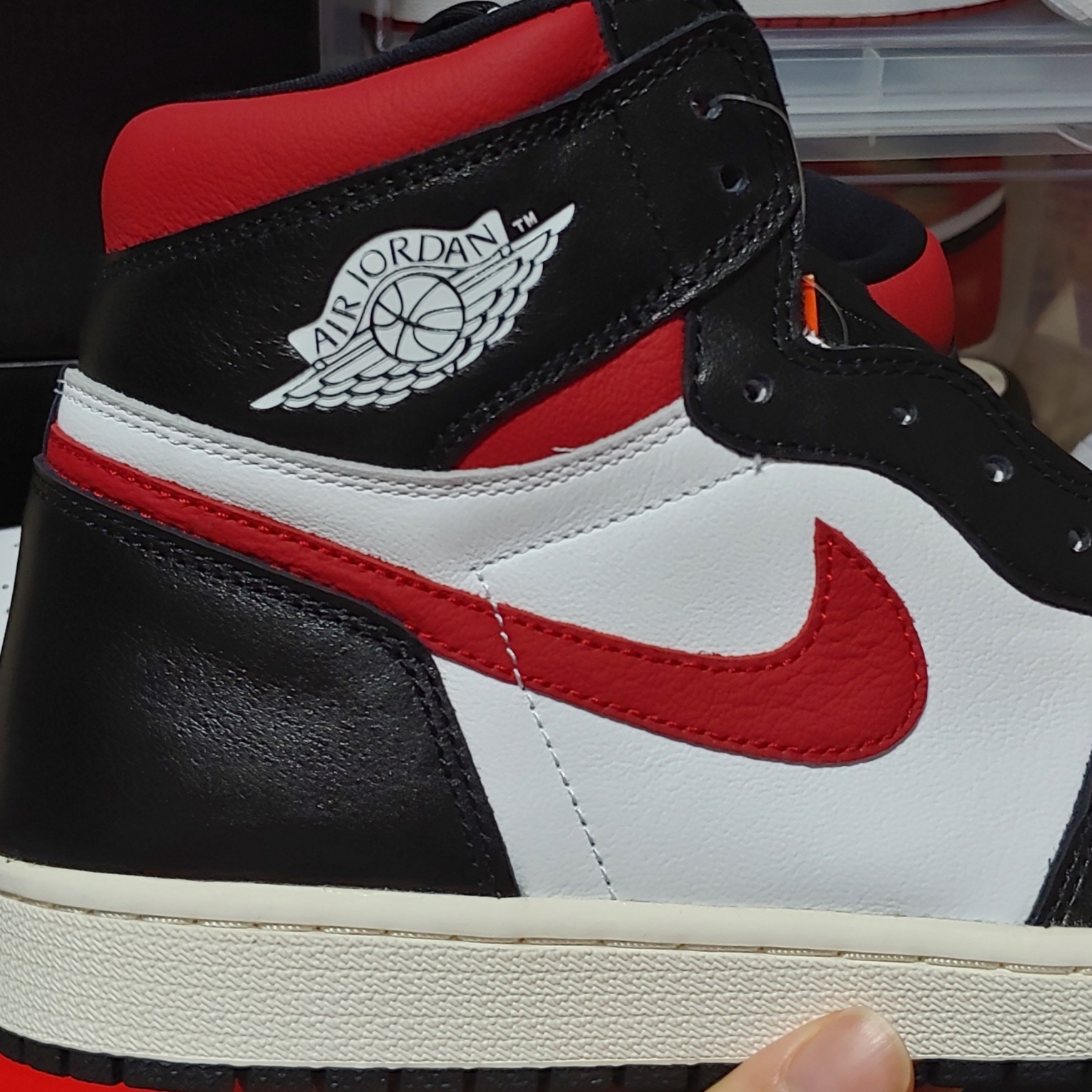 Jordan 1 Retro High OG Gym Red 착용 스타일 - 3