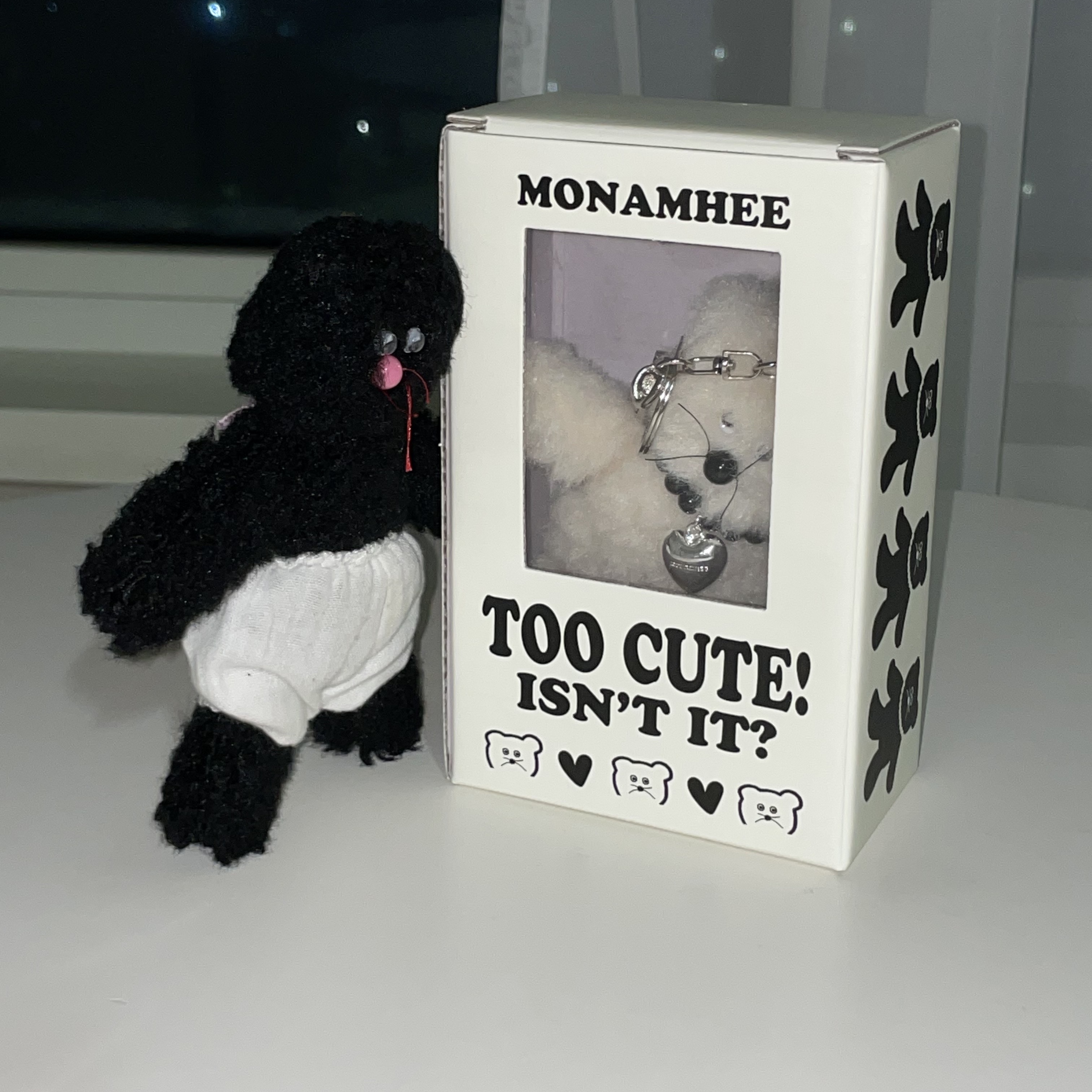 [KREAM 단독] Monamhee Creami Keyring Cream 착용 스타일