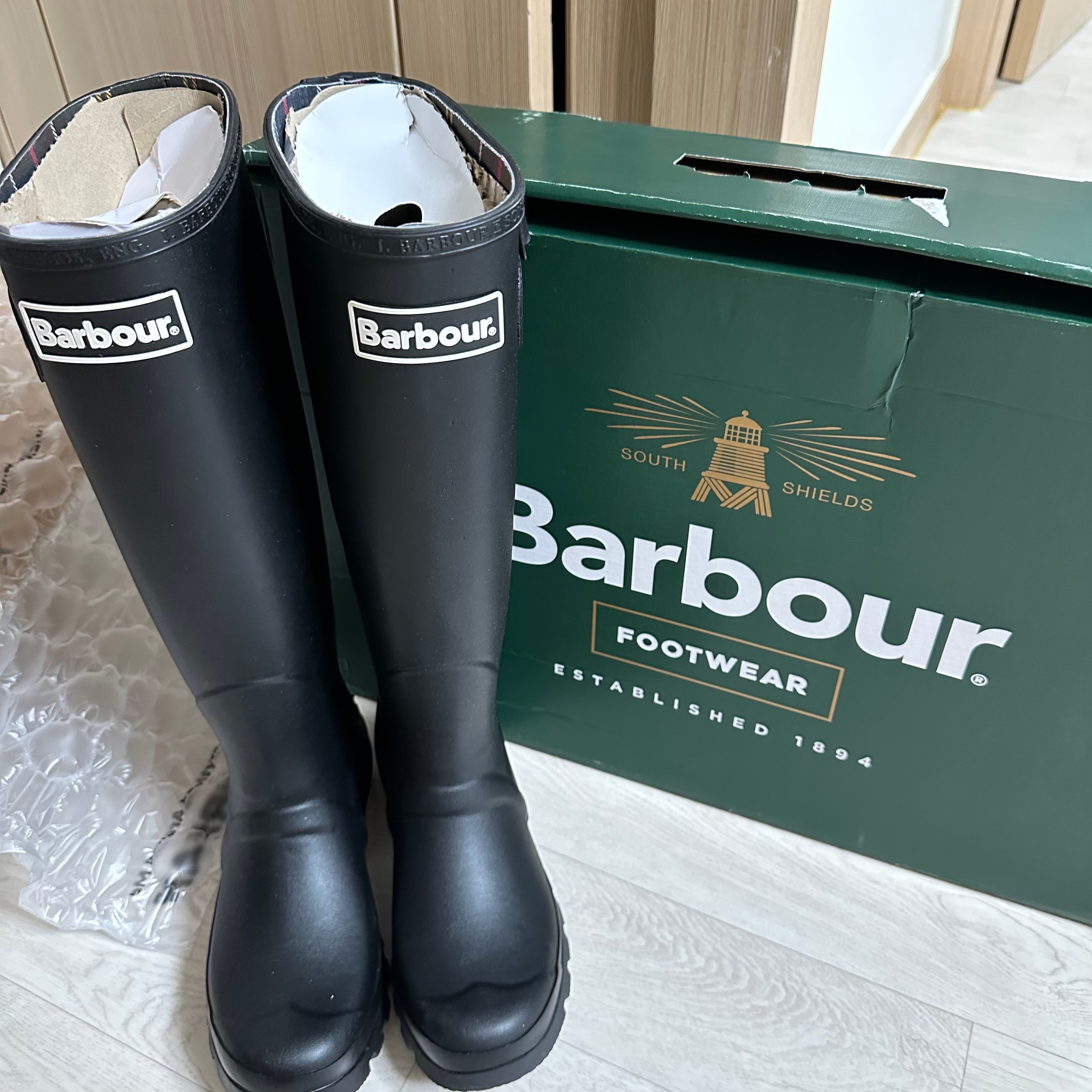 (W) Barbour Bede Wellington Boots Black 착용 스타일