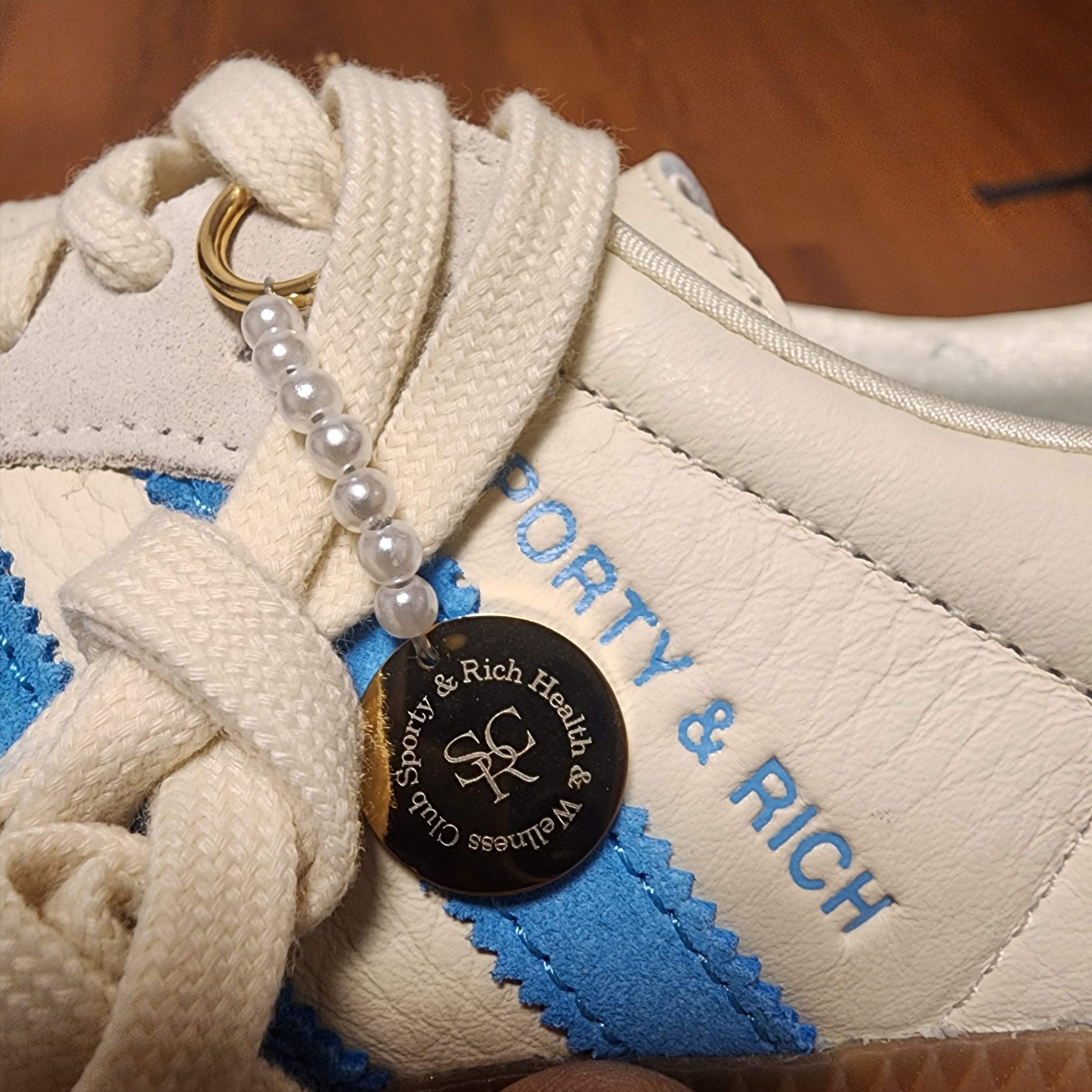 Adidas x Sporty & Rich Samba Cream Blue 착용 스타일 - 4
