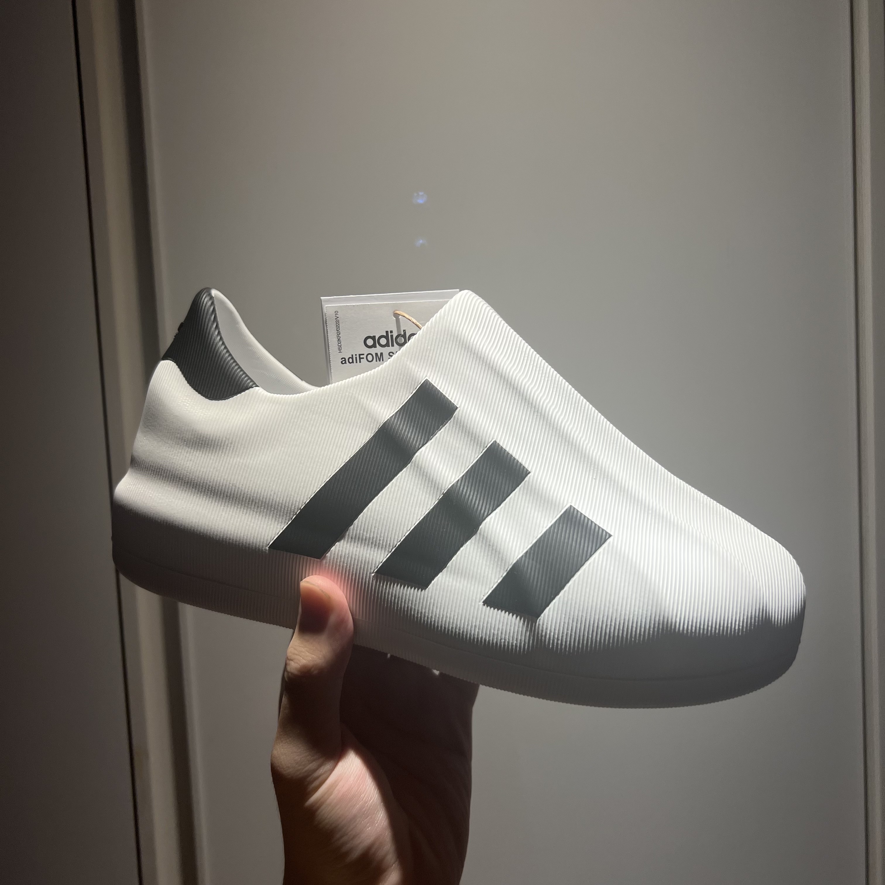 Adidas Adifom Superstar Core White 착용 스타일 - 1