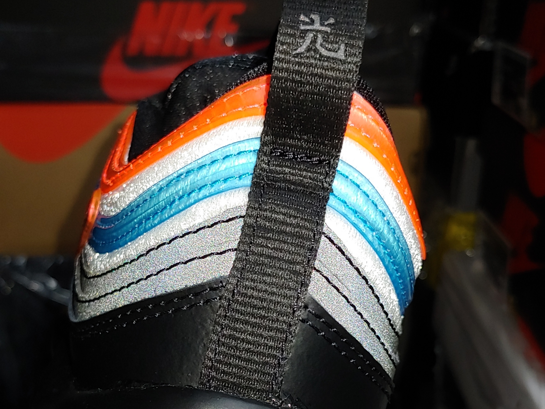 Nike Air Max 97 Neon Seoul 착용 스타일 - 4