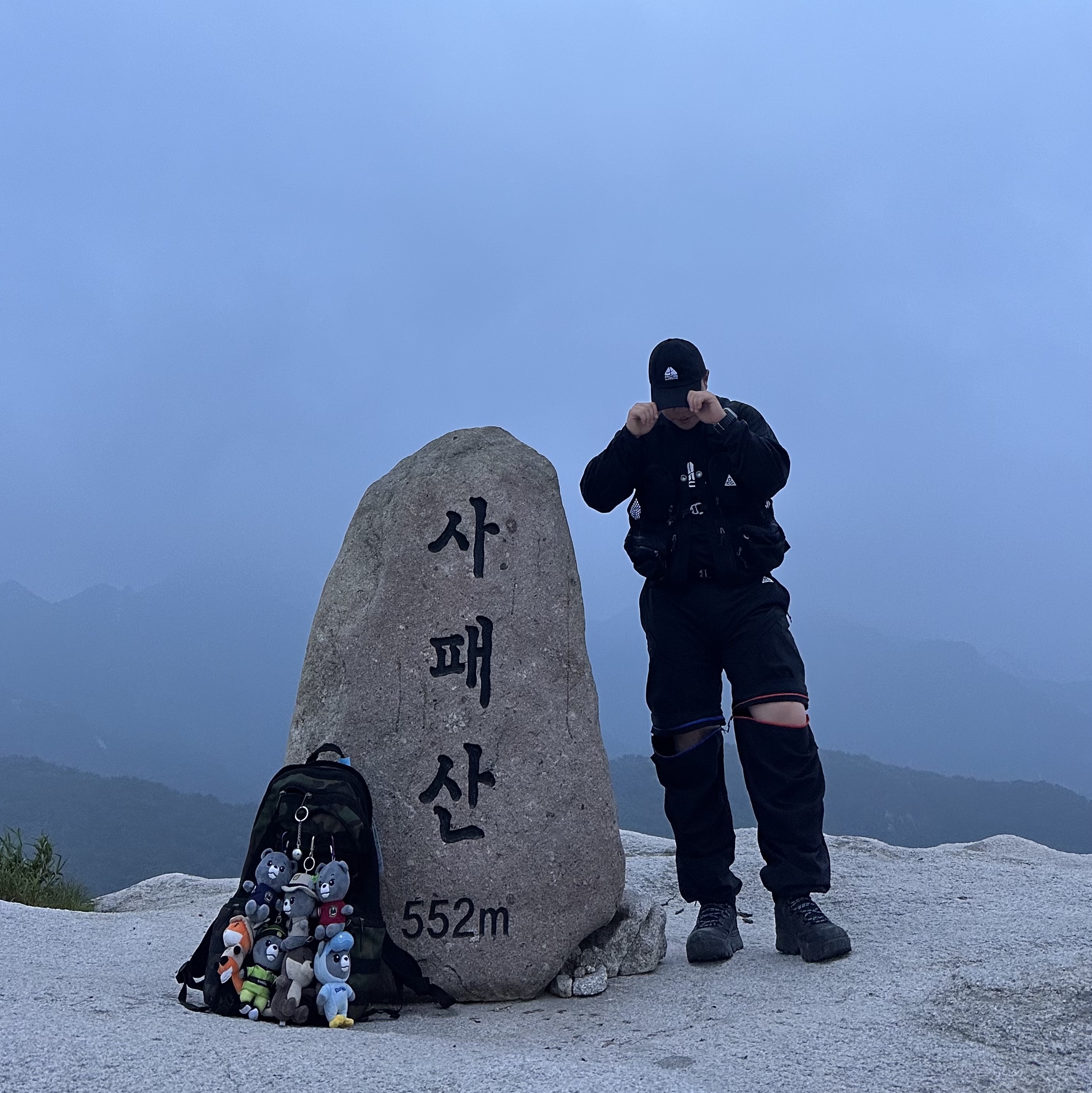 Nike ACG Buttles Vest Black - US/EU, Supreme x Nike ACG Jersey Black - 22FW 착용 스타일 - 2