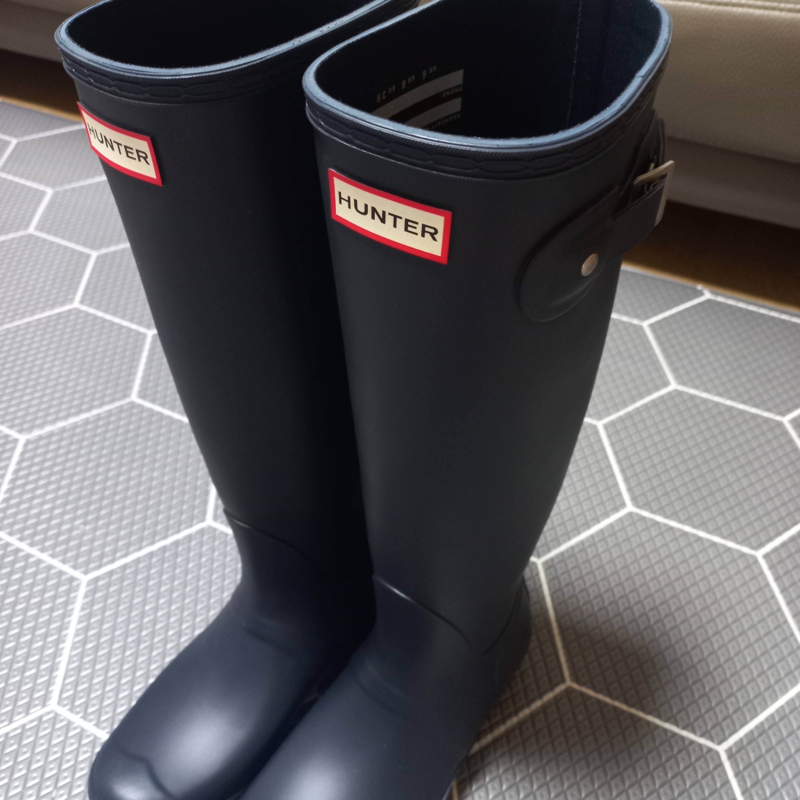 (W) Hunter Original Tall Rain Boots Navy 착용 스타일