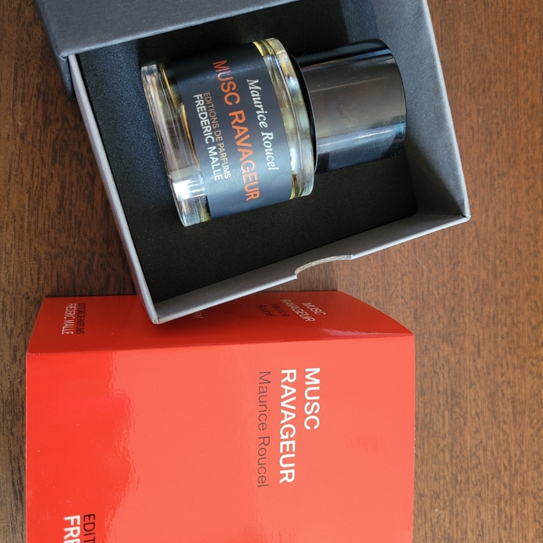 Frederic Malle Musc Ravageur 50ml Spray 착용 스타일