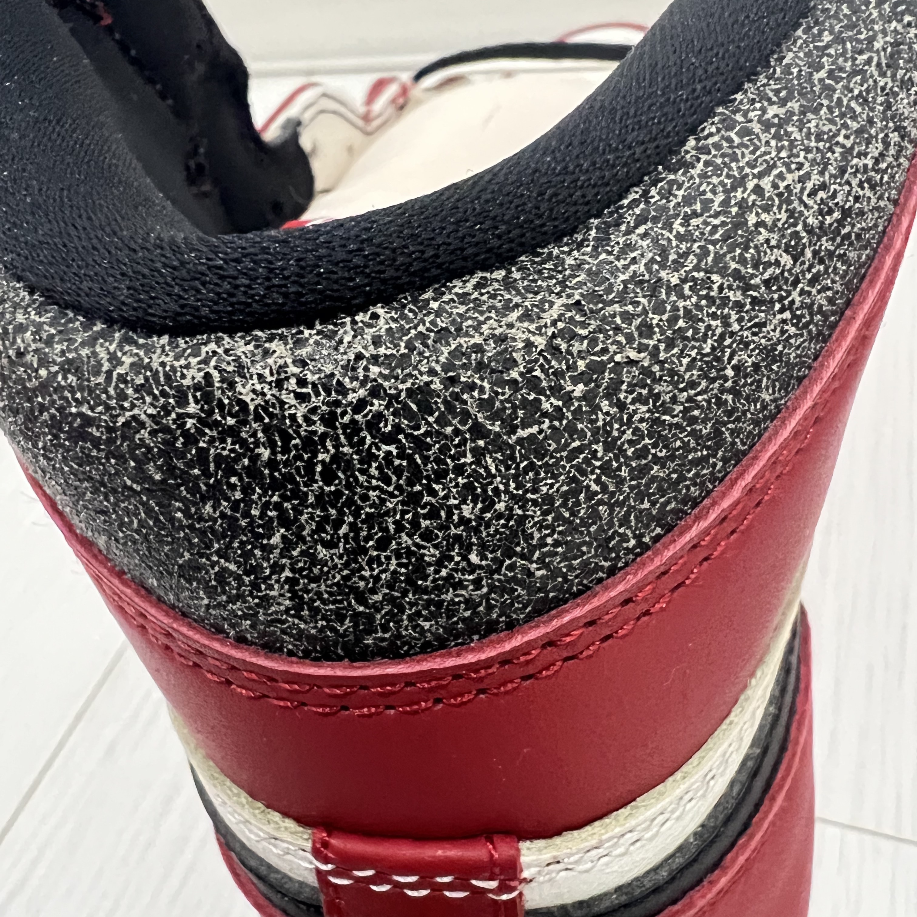 Jordan 1 Retro High OG Chicago 2022 착용 스타일 - 4