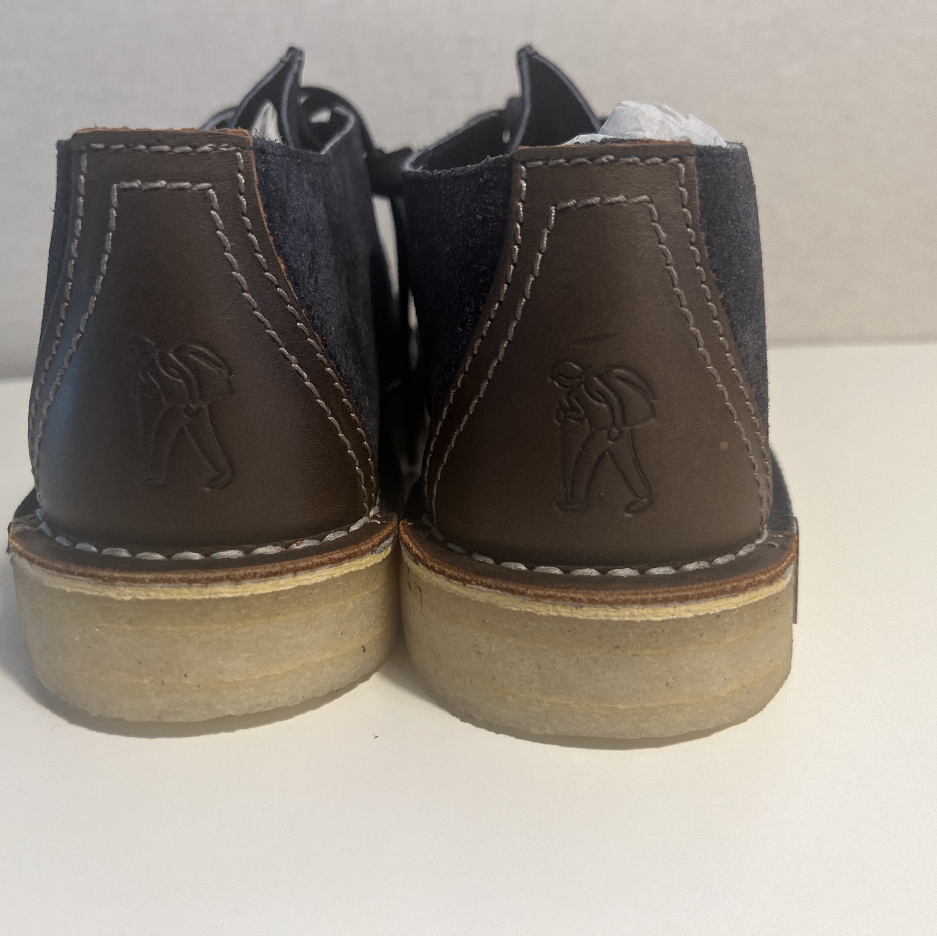 Clarks Desert Trek Ink Hairy Suede 착용 스타일 - 5
