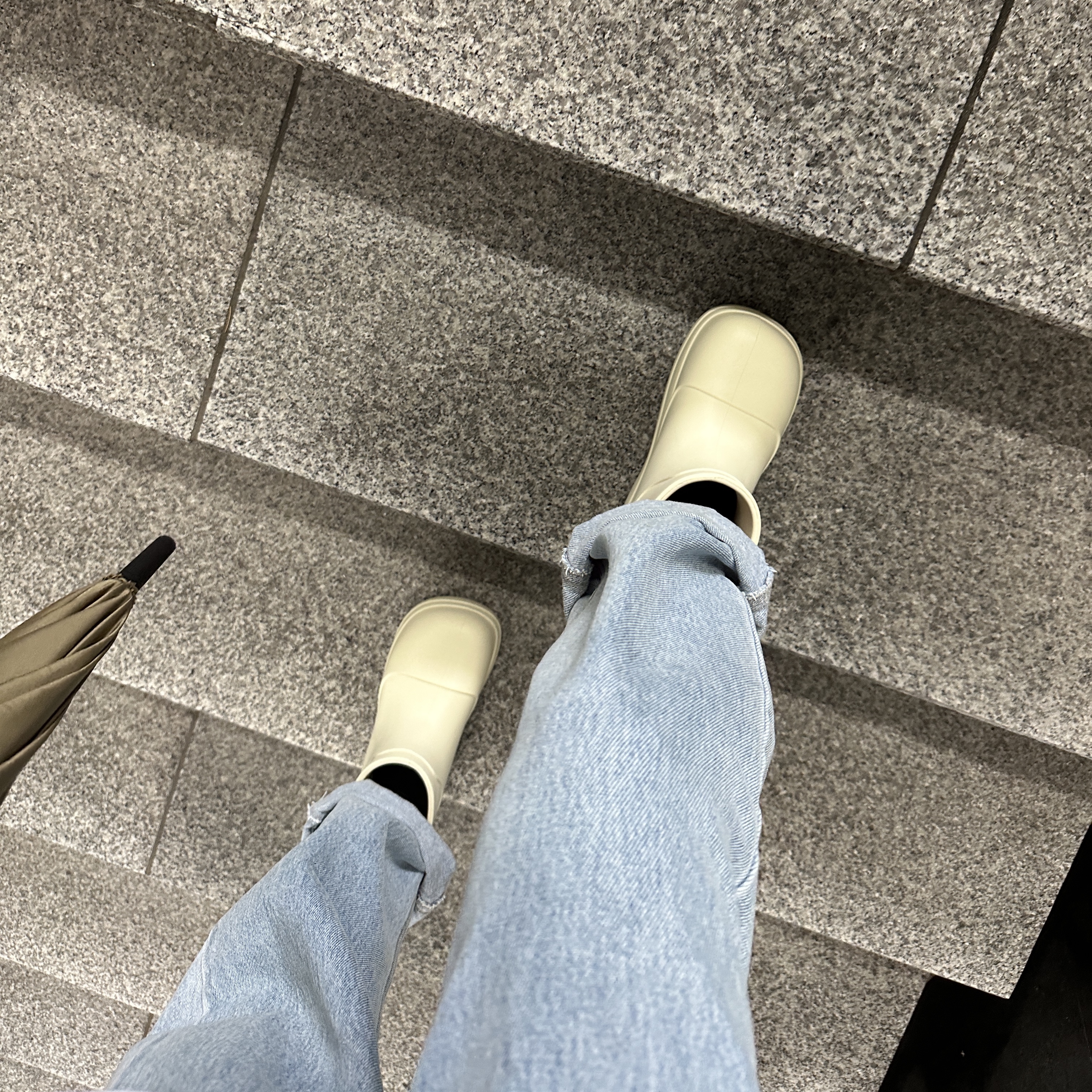 (W) Rockfishweatherwear Hayden Boots Cream 착용 스타일 - 4