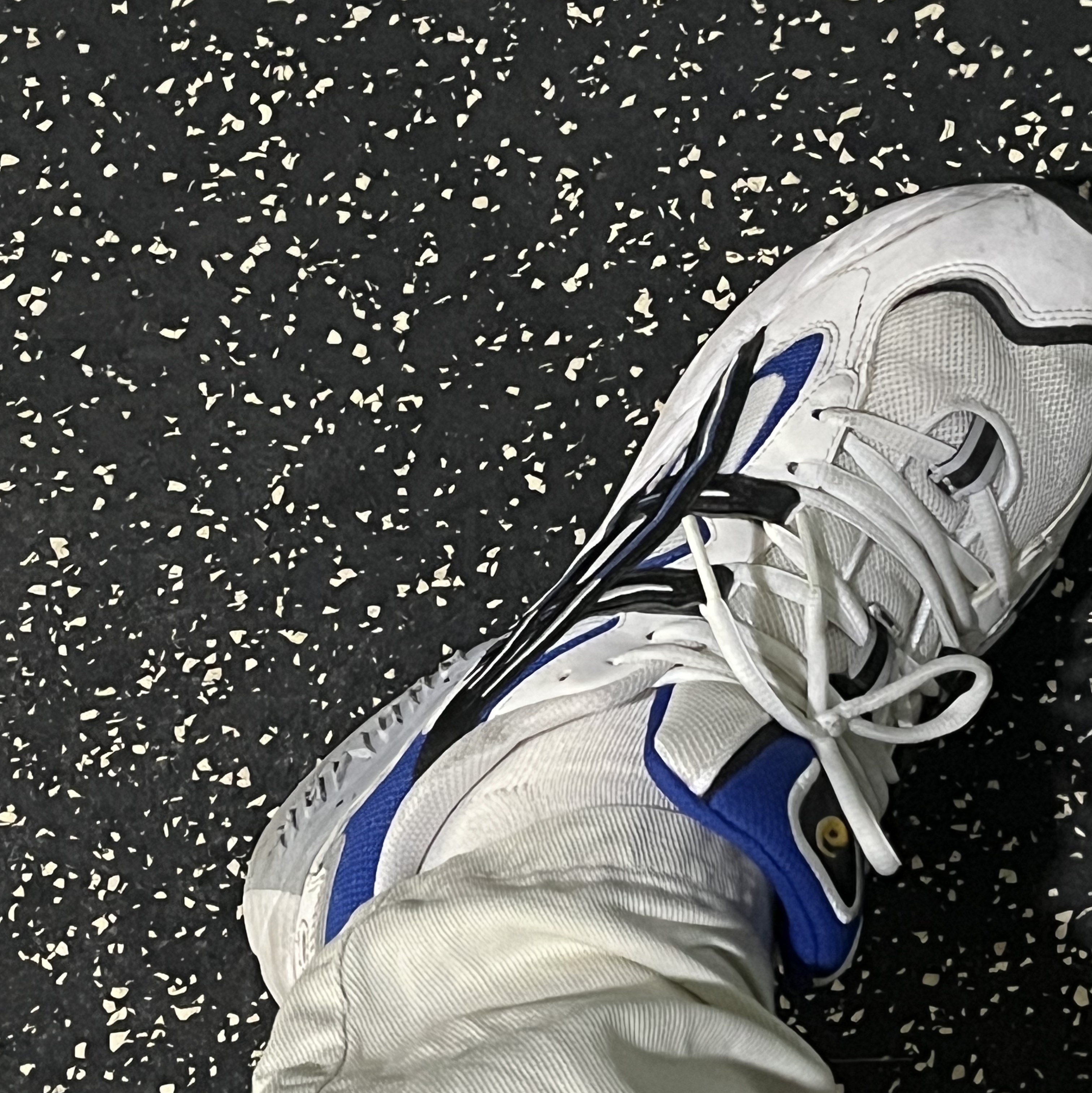 Asics Gel-Kayano 5 OG White Black 착용 스타일