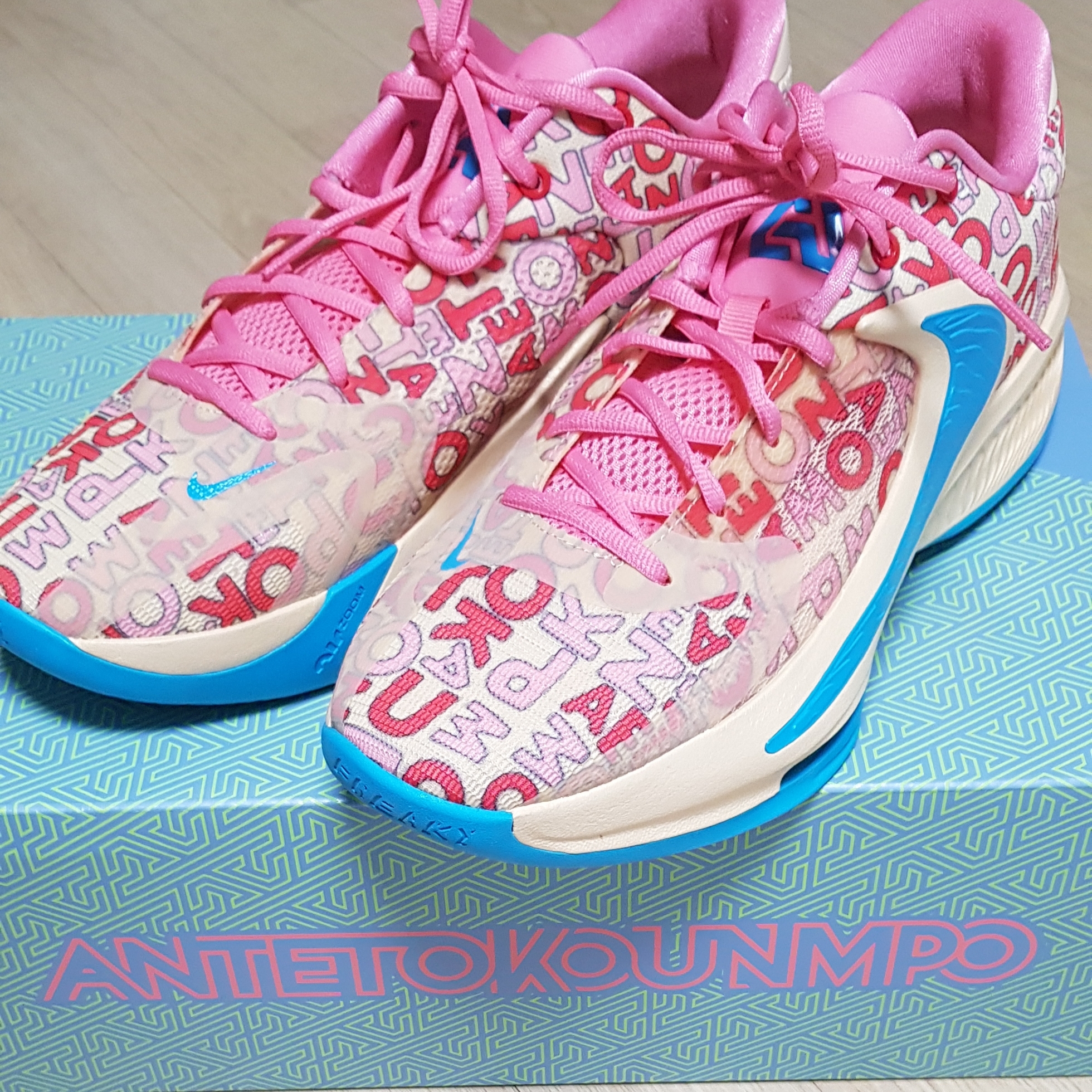 Nike Zoom Freak 4 Pale Vanilla Coral Chalk 착용 스타일 - 3