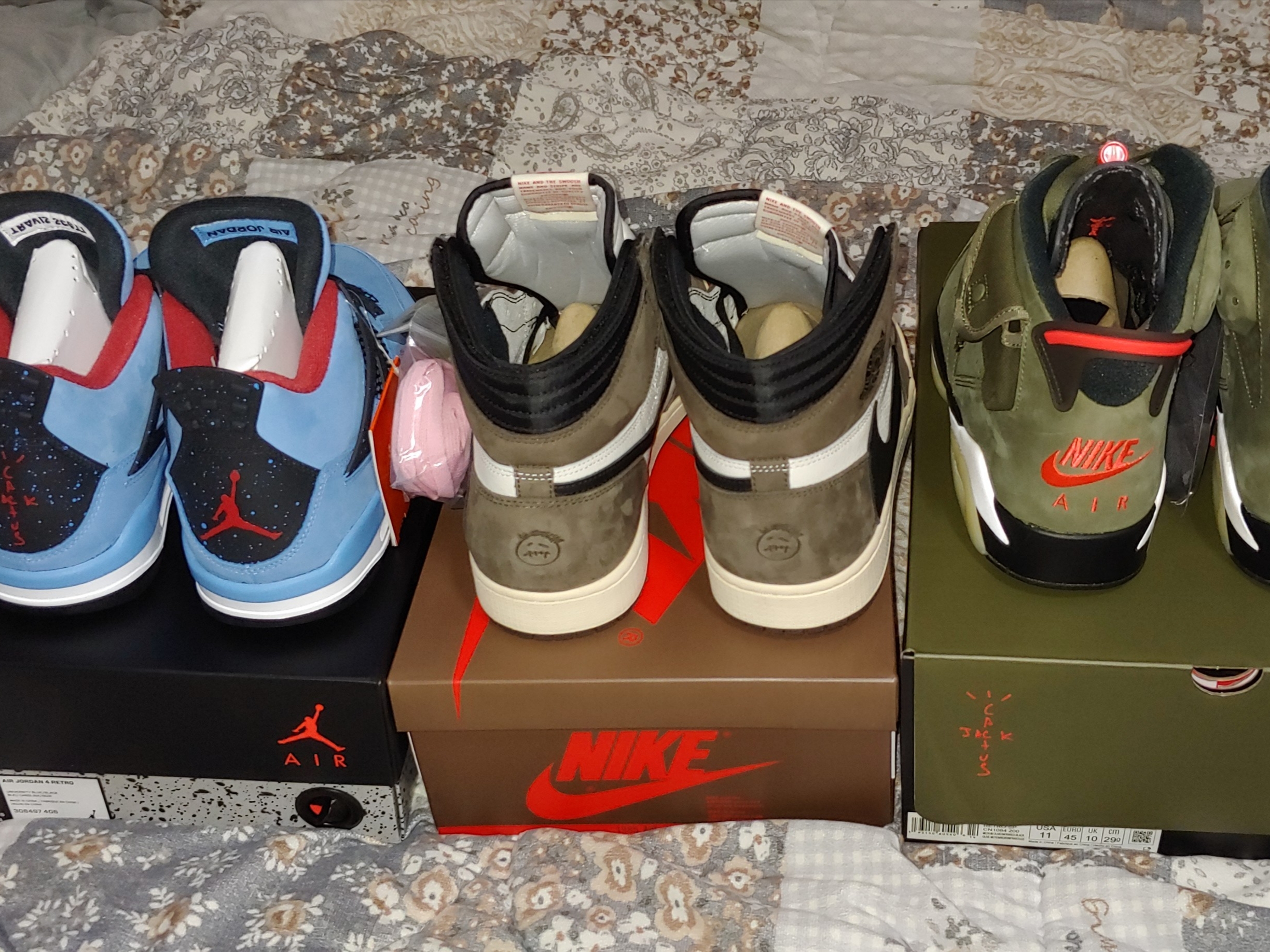 Jordan 4 x Travis Scott Retro Cactus Jack, Jordan 1 x Travis Scott Retro High OG SP Mocha 착용 스타일 - 2