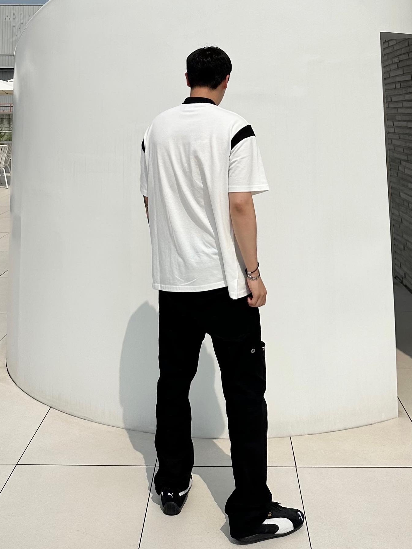 Puma Speedcat LS Black White 착용 스타일 - 2