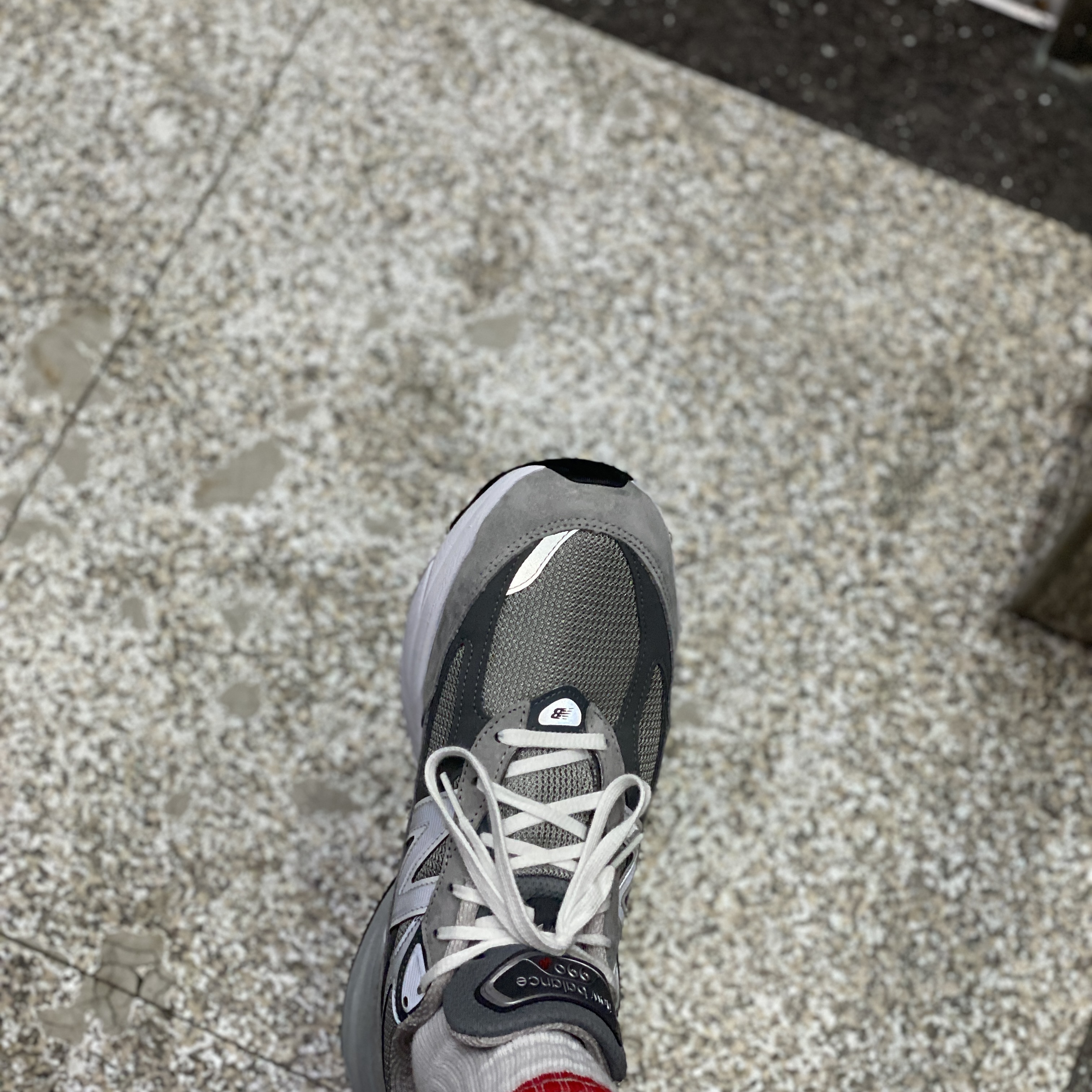 New Balance 990v6 Made in USA Grey - D Standard 착용 스타일