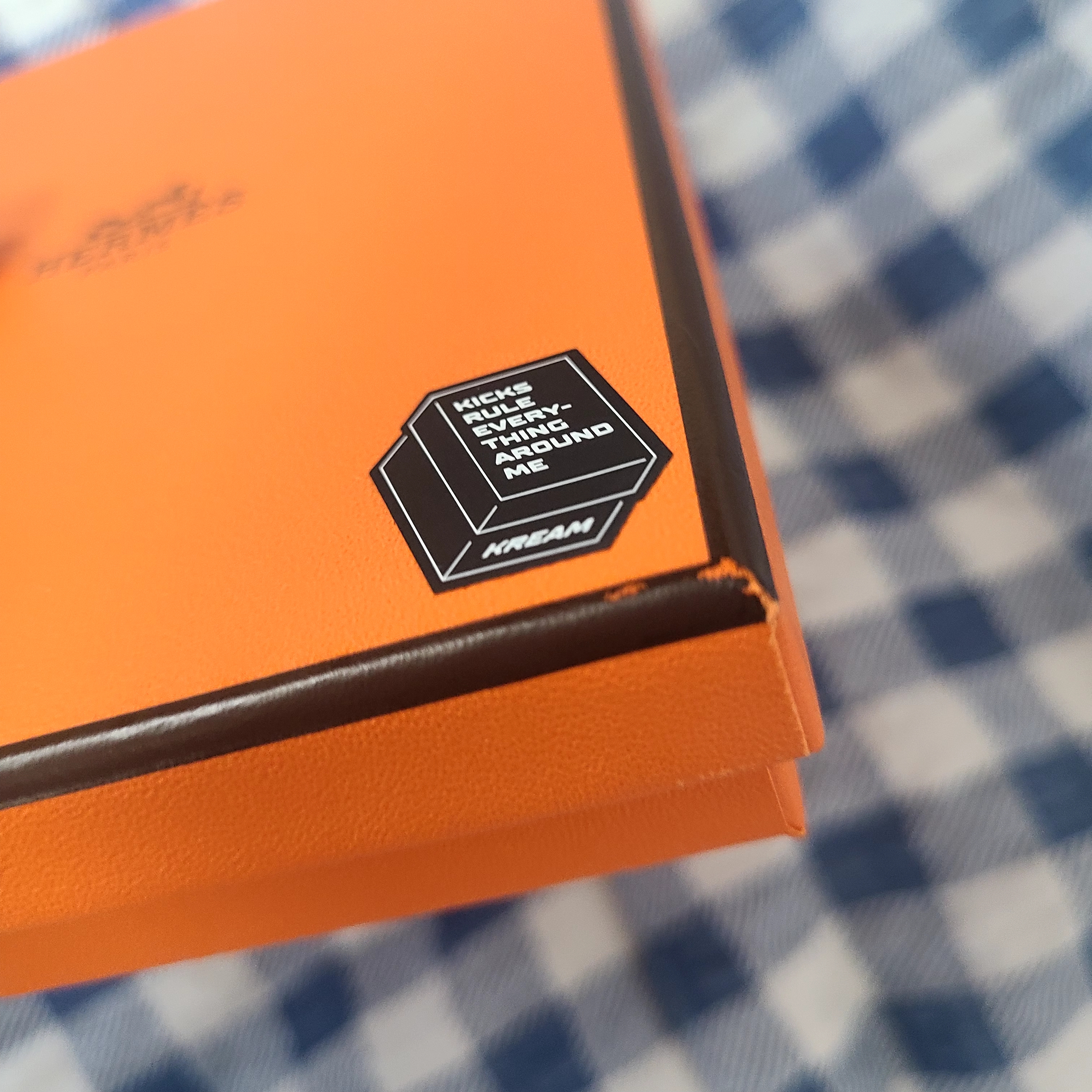(W) Hermes Mini Pop H Pendant Rose Gold & Rose Dragee 착용 스타일 - 4