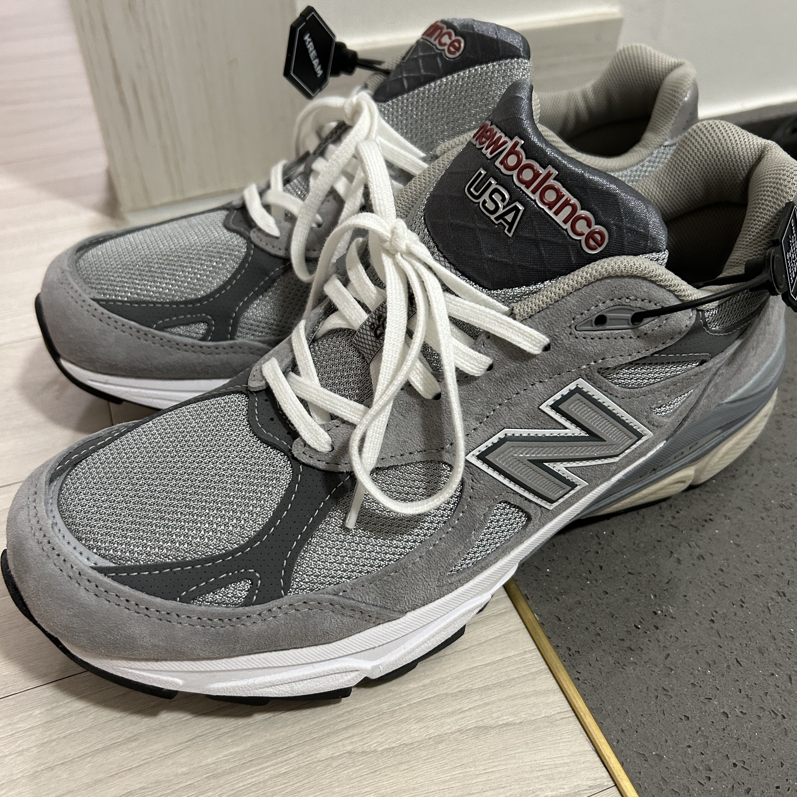 New Balance 990v3 Made in USA Grey - D Standard 착용 스타일