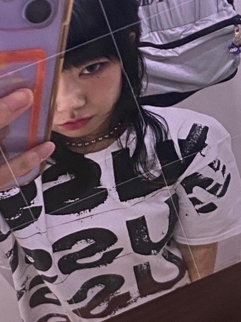 Stussy Stamp T-shirt White 착용 스타일 - 2