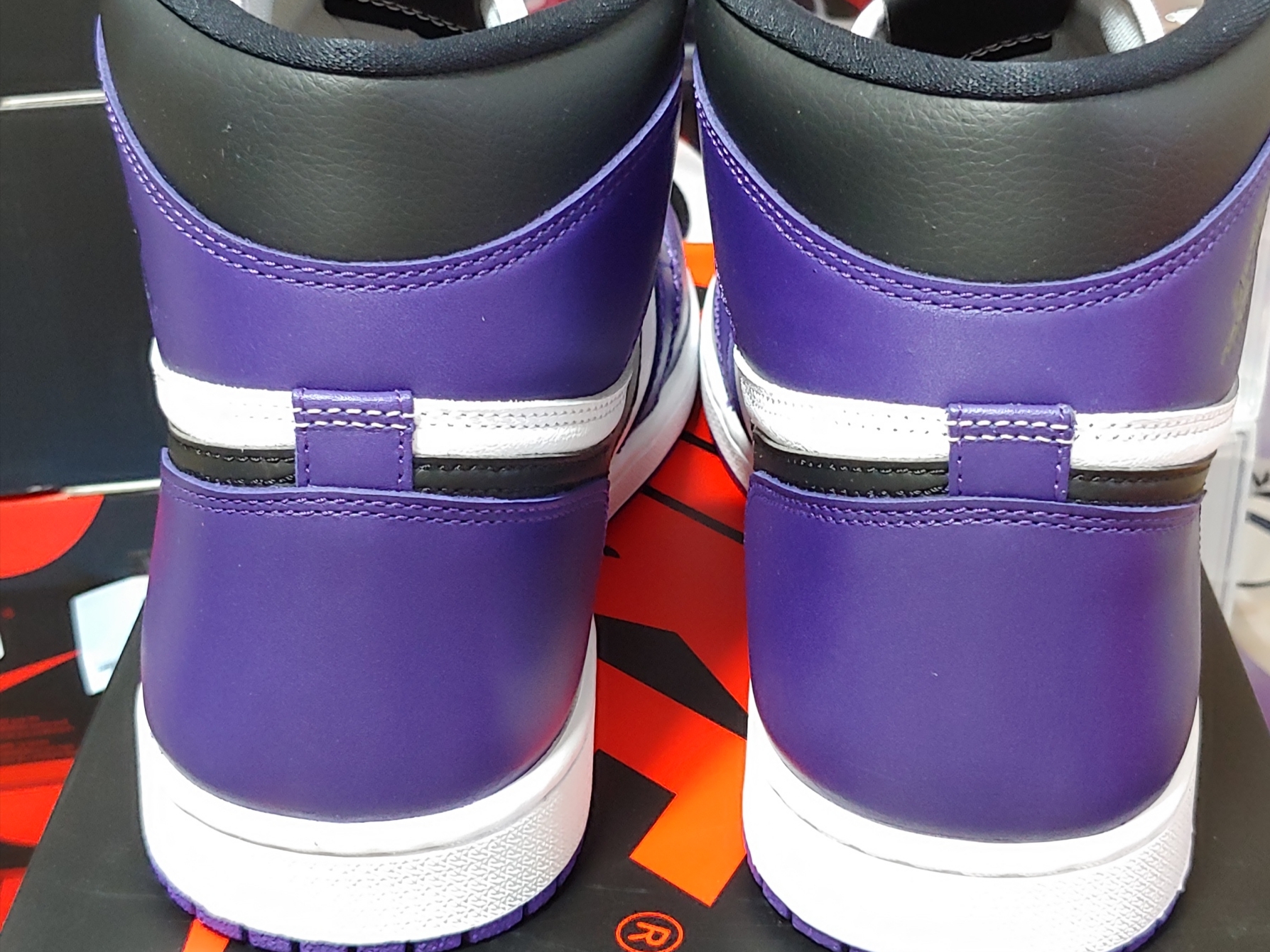 Jordan 1 Retro High OG Court Purple 2020 착용 스타일 - 3