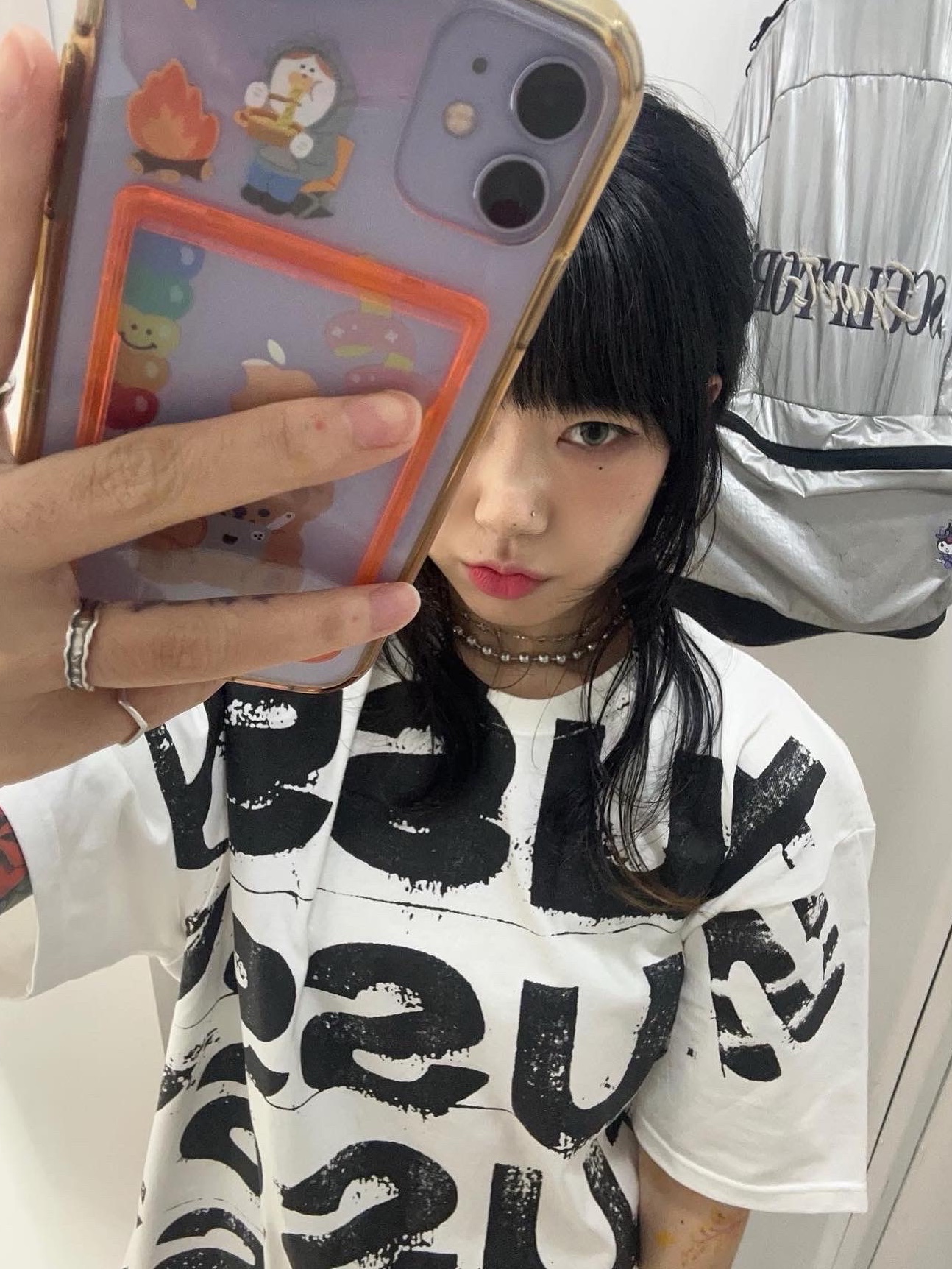 Stussy Stamp T-shirt White 착용 스타일 - 1