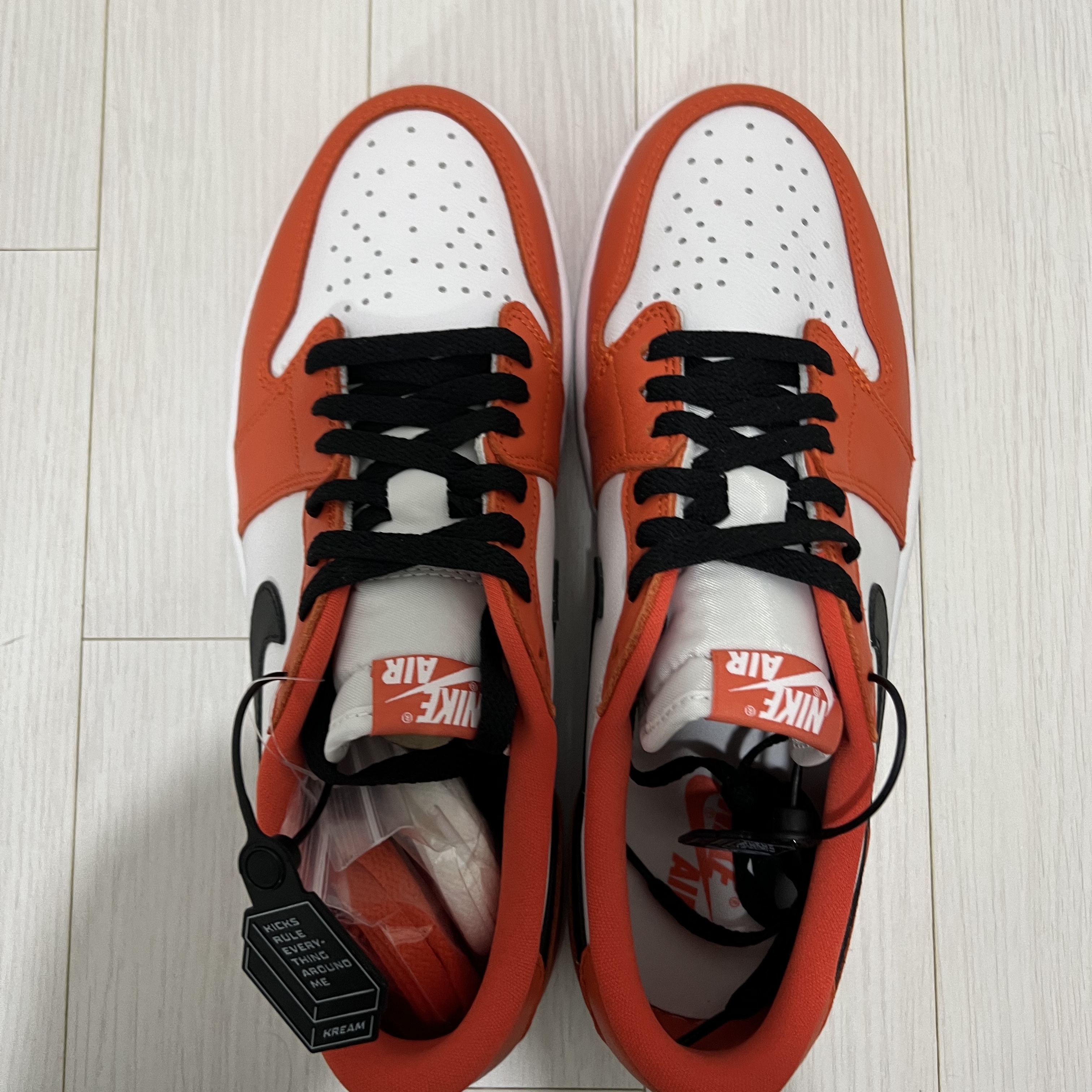 Jordan 1 Low OG Starfish 착용 스타일 - 4