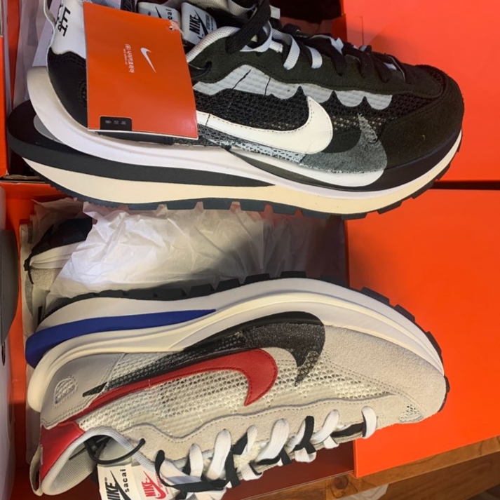 Nike x Sacai VaporWaffle Royal Fuchsia, Nike x Sacai VaporWaffle Black White 착용 스타일