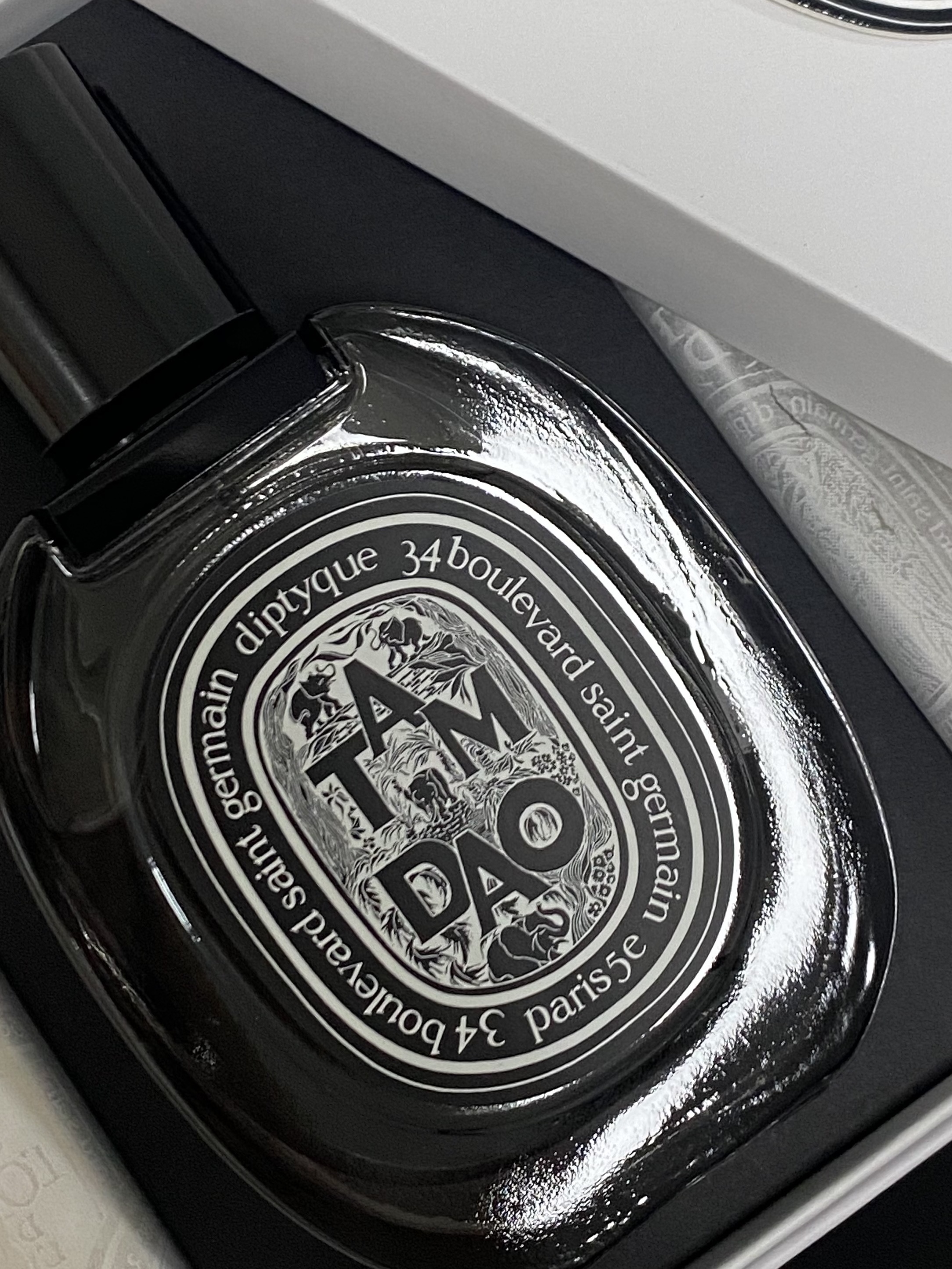 Diptyque Tam Dao Eau De Parfum 75ml 착용 스타일 - 2
