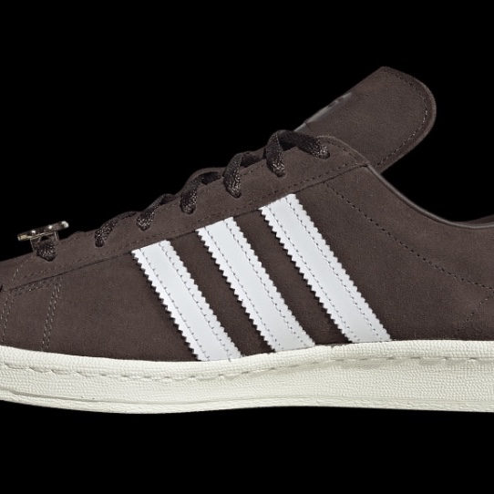 Adidas x BAPE Campus 80s Brown 착용 스타일 - 2