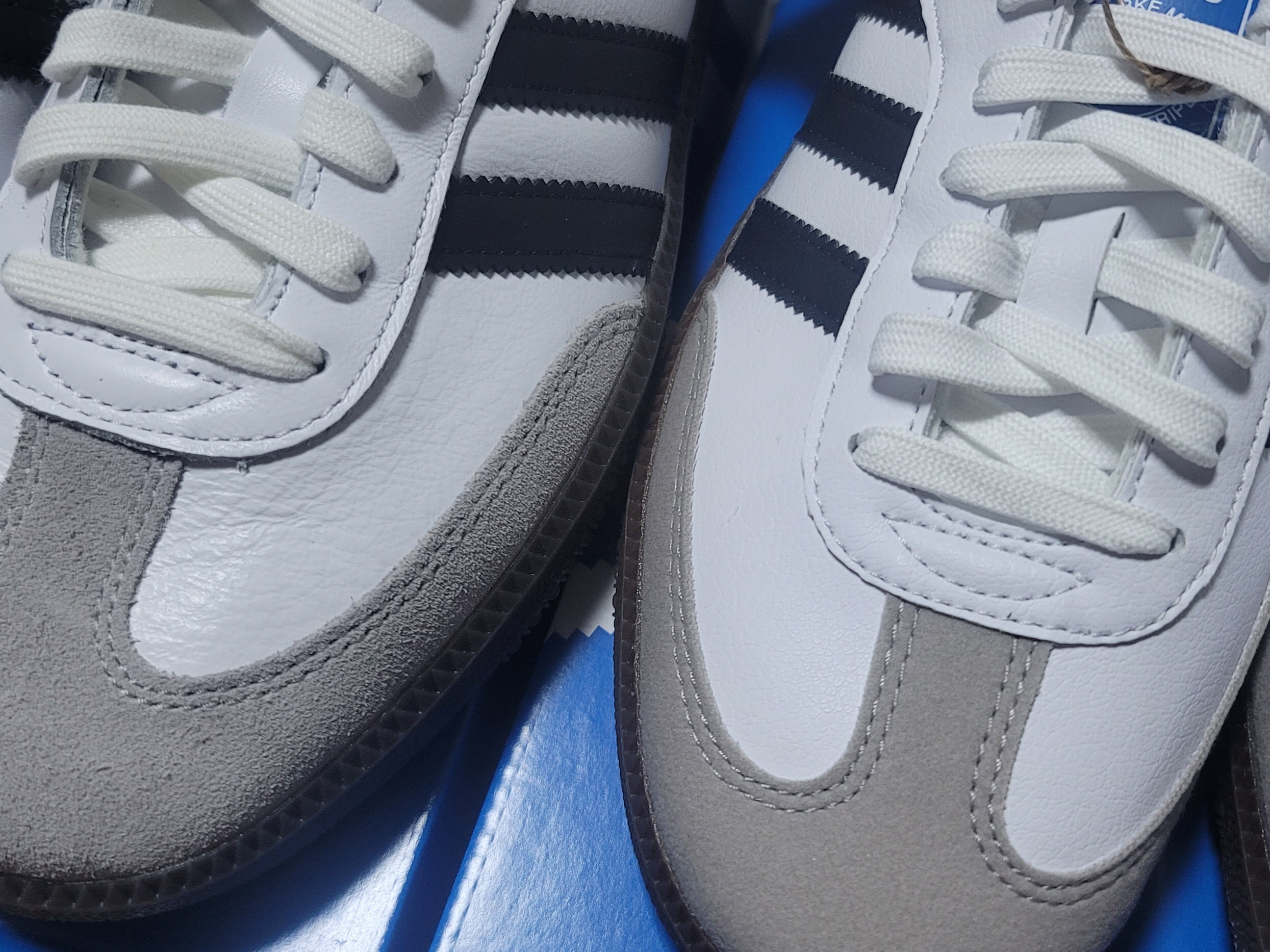 Adidas Samba OG Cloud White, Adidas Samba Vegan White Black 착용 스타일 - 2