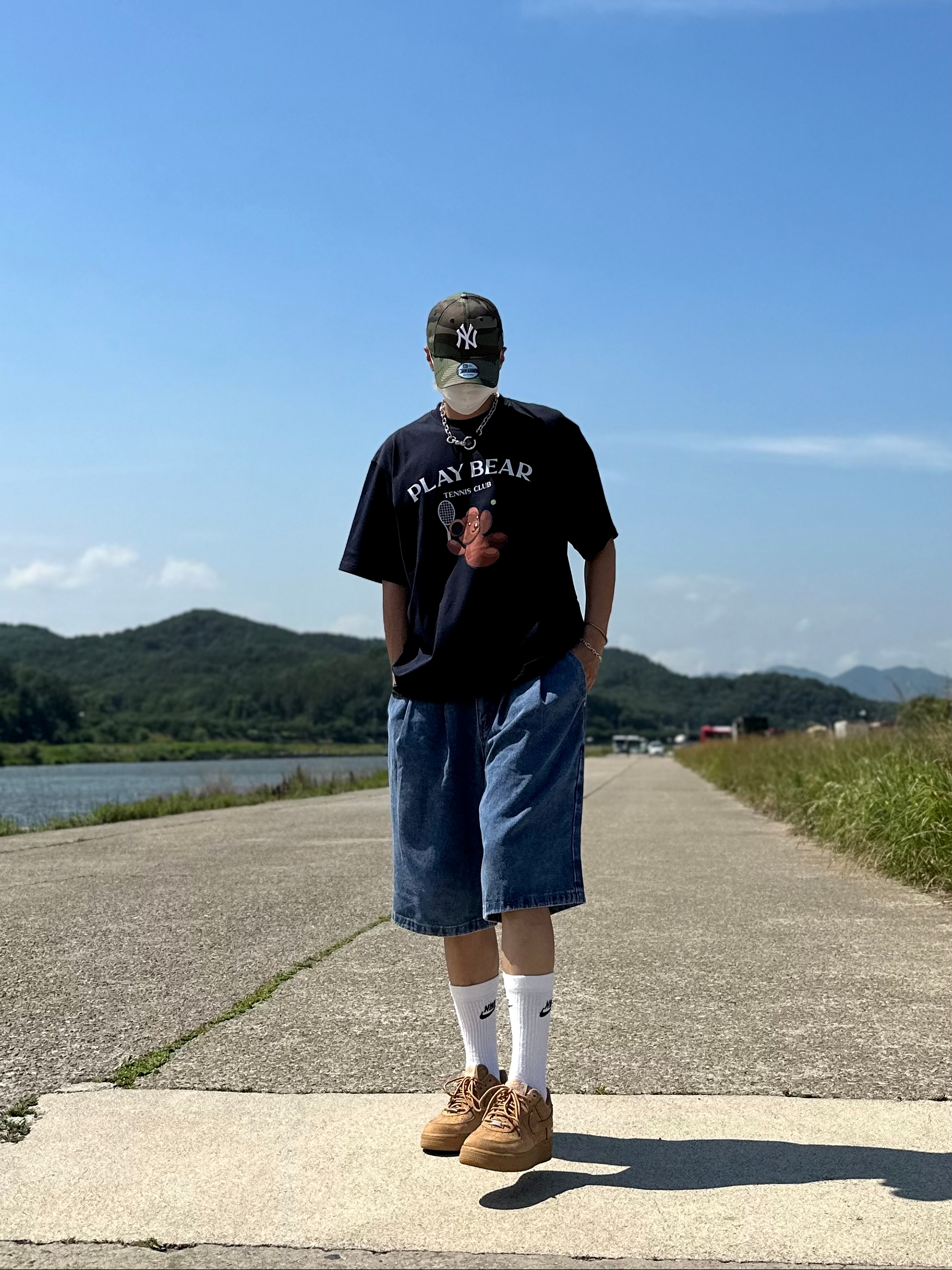 Nike x Supreme Air Force 1 Low Flax 착용 스타일 - 4