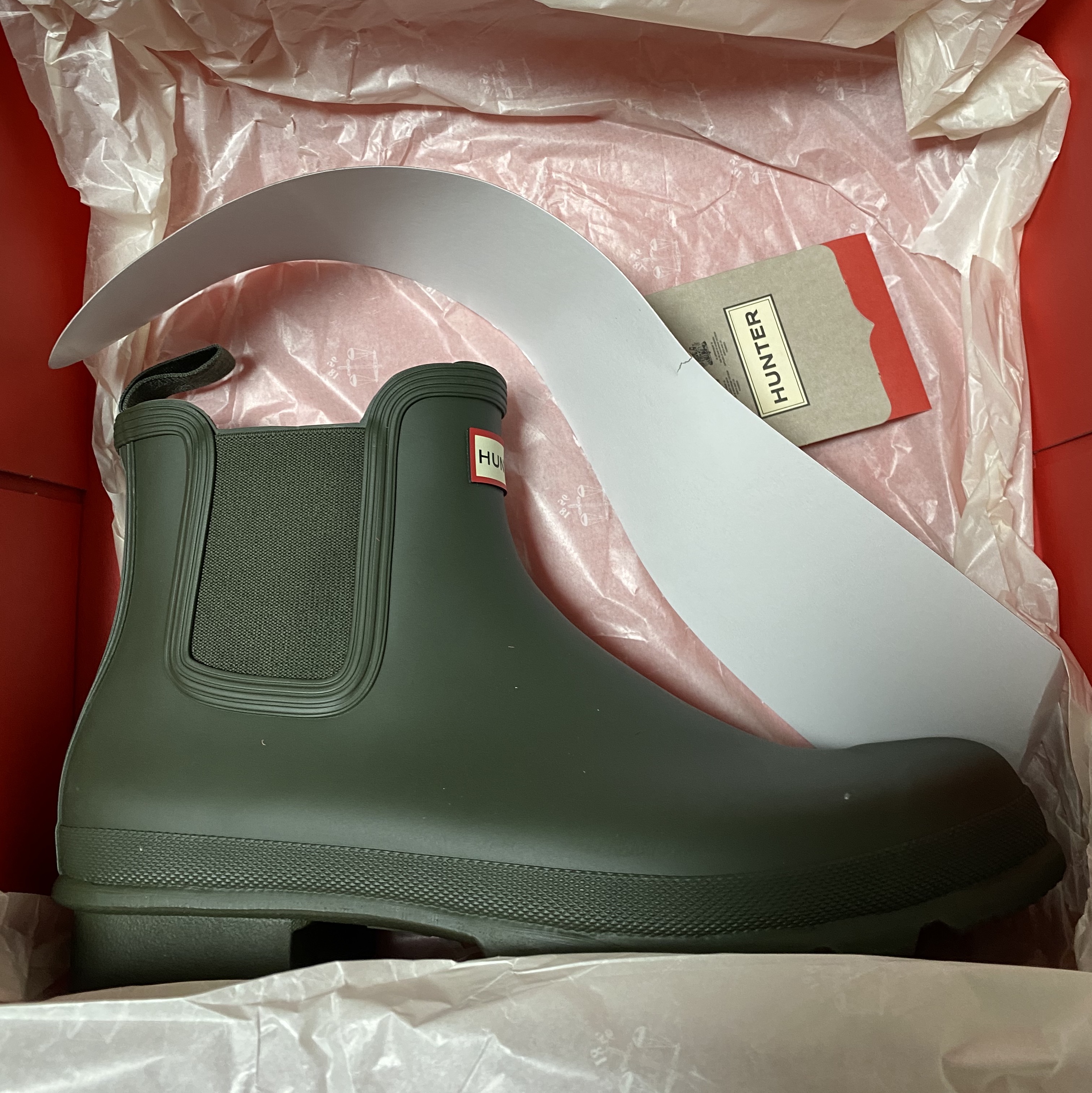 Hunter Original Chelsea Boots Dark Olive 착용 스타일