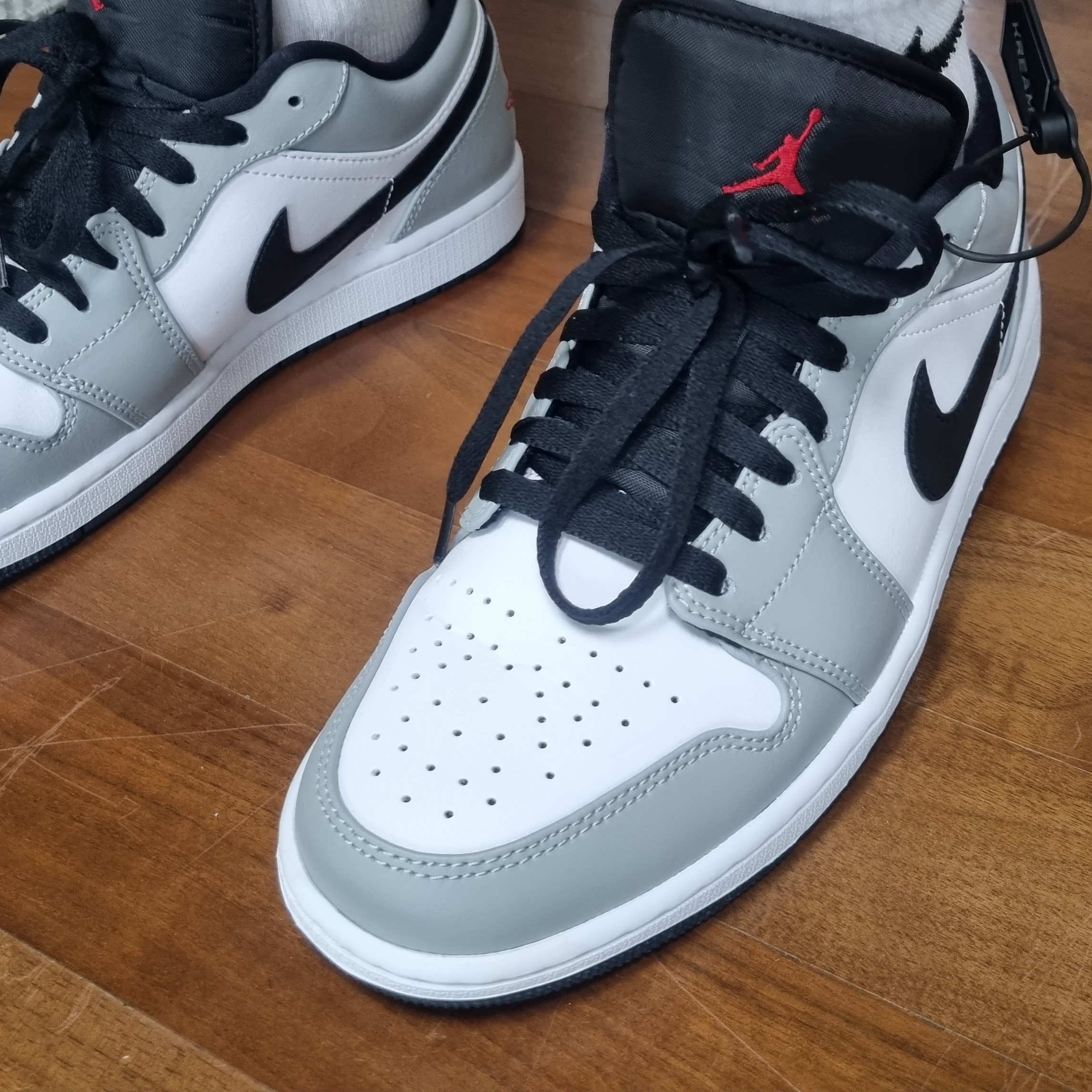 Jordan 1 Low Light Smoke Grey 착용 스타일