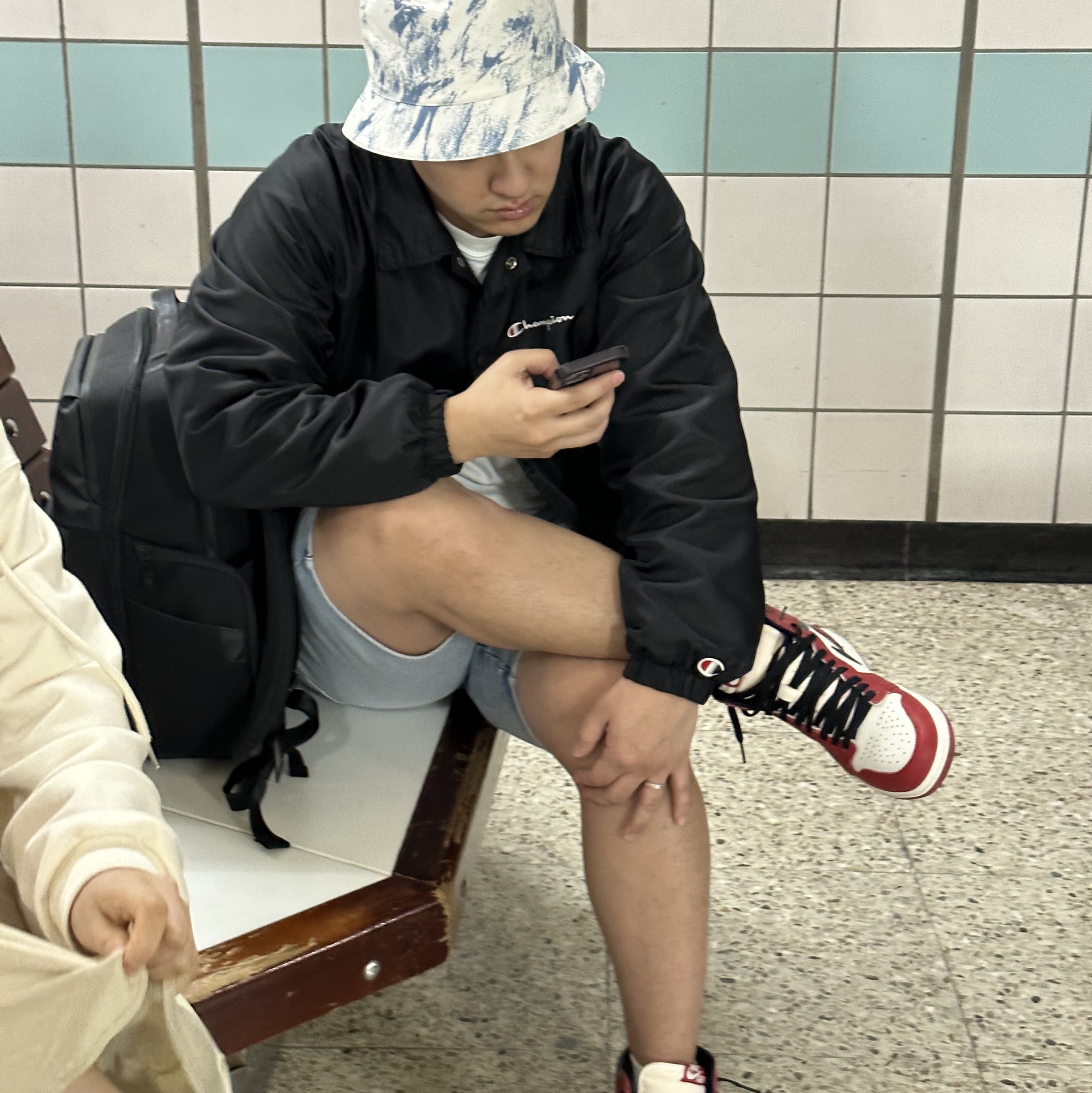 Supreme Champion Track Jacket Black - 18SS, Jordan 1 Retro High OG Chicago 2022 착용 스타일 - 1