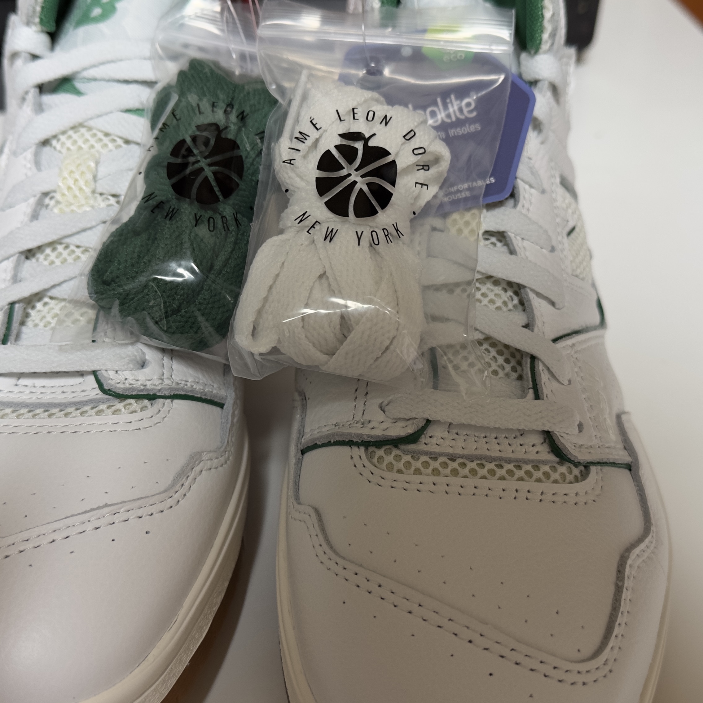 New Balance x Aime Leon Dore 650R White Green 착용 스타일 - 3