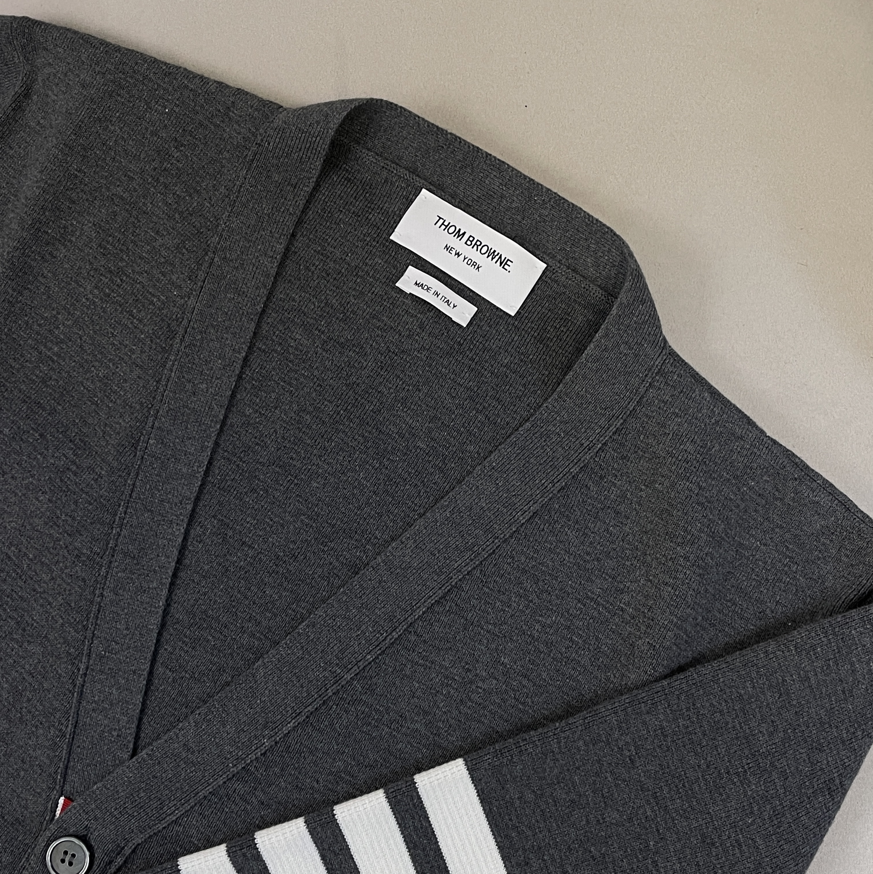 Thom Browne Milano Stitch 4-Bar Cardigan Medium Grey 착용 스타일