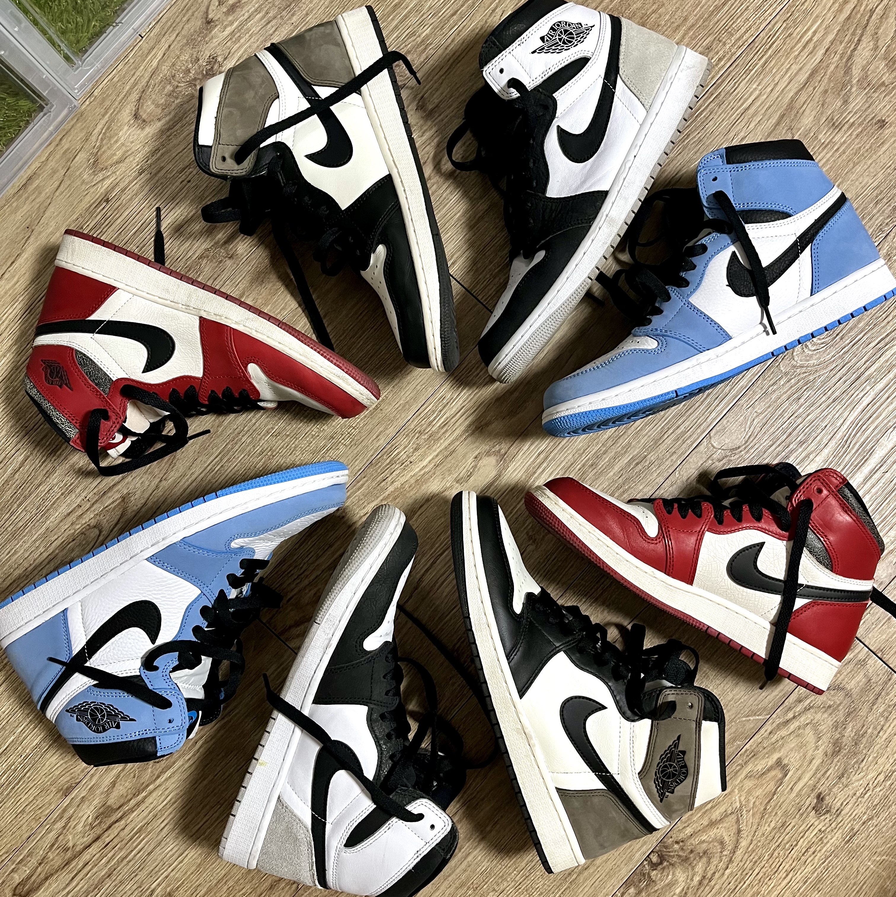 (GS) Jordan 1 Retro High OG Chicago 2022, Jordan 1 Retro High OG Bleached Coral 착용 스타일