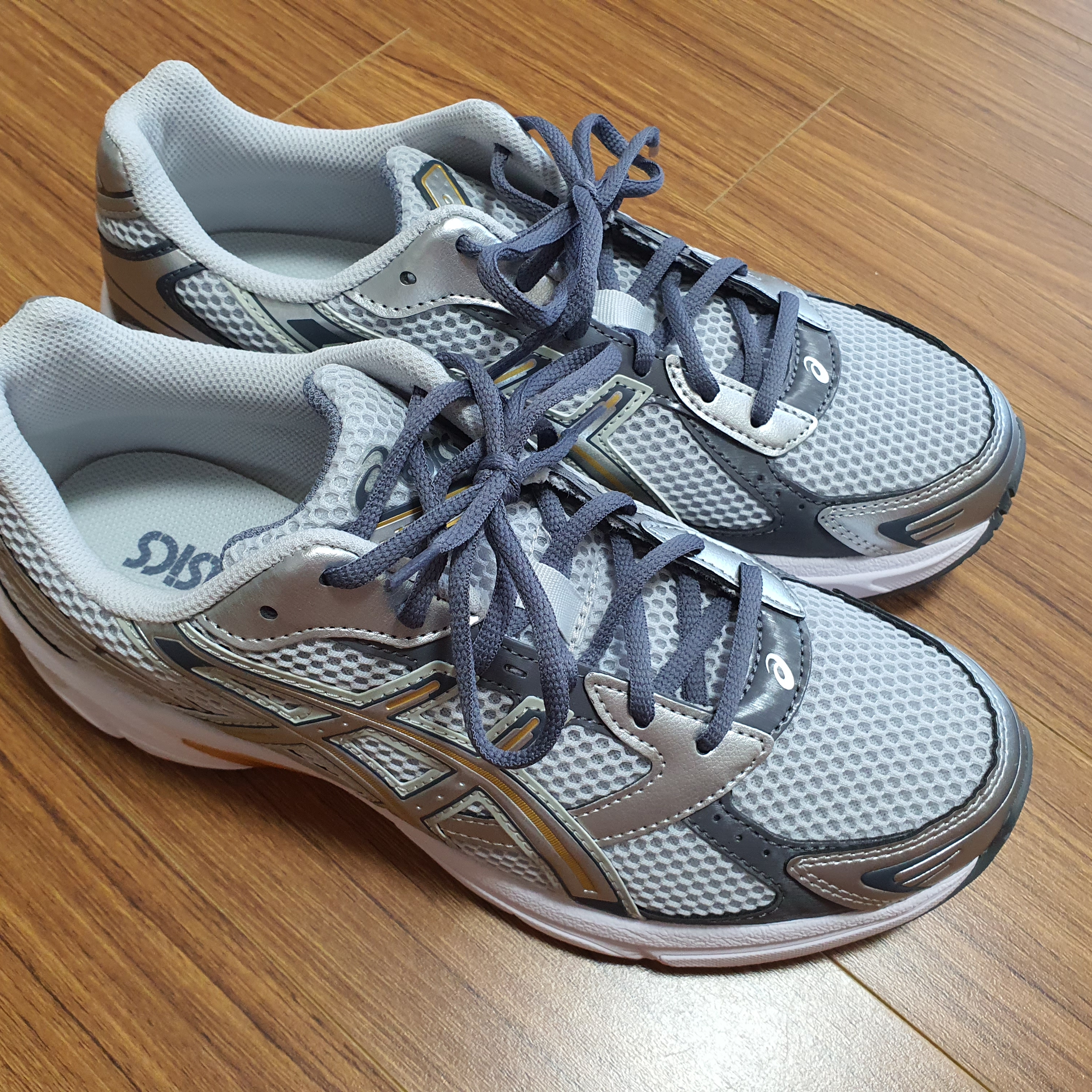 Asics Gel-1130 Polar Shade Pure Silver 착용 스타일 - 1