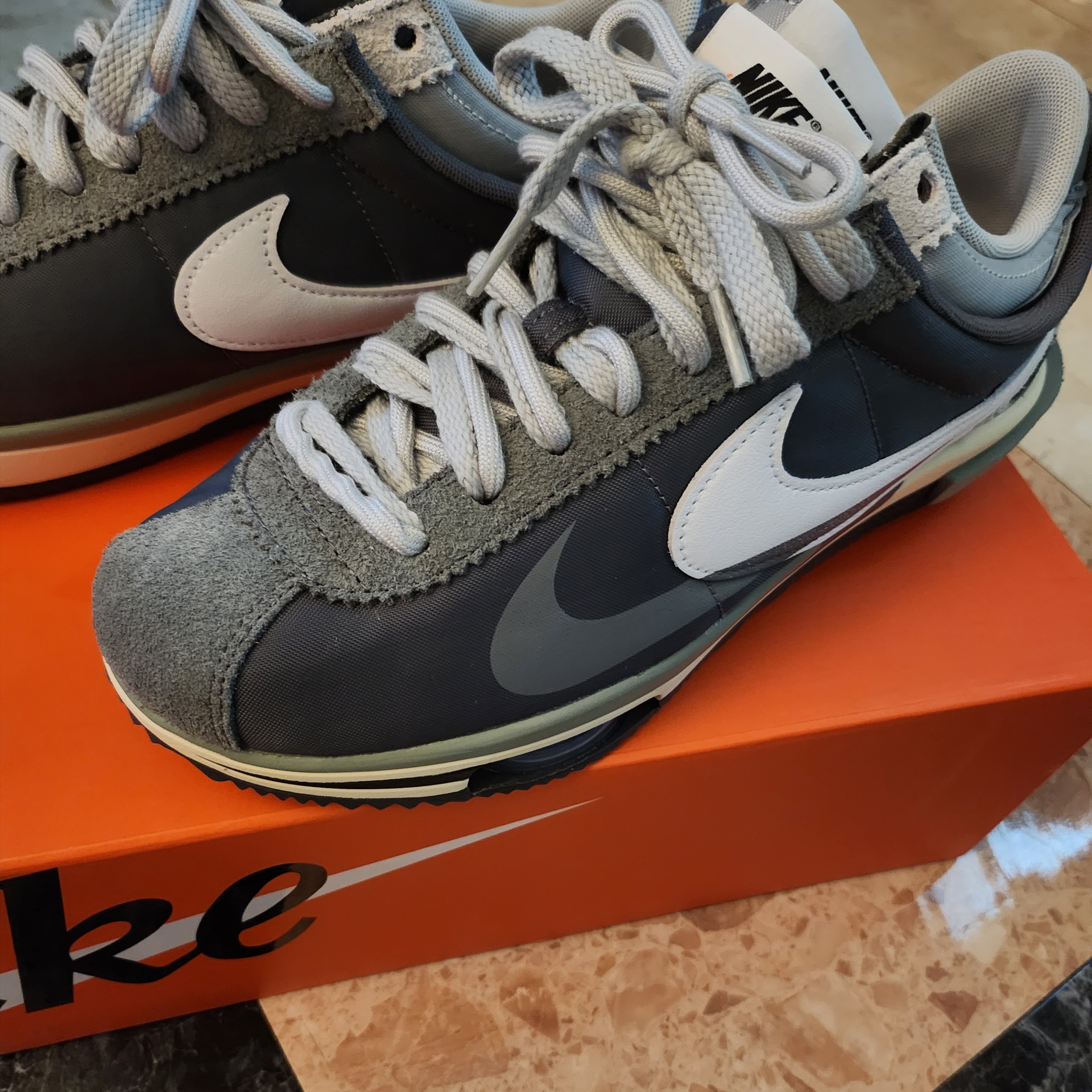 Nike x Sacai Zoom Cortez SP Iron Grey 착용 스타일