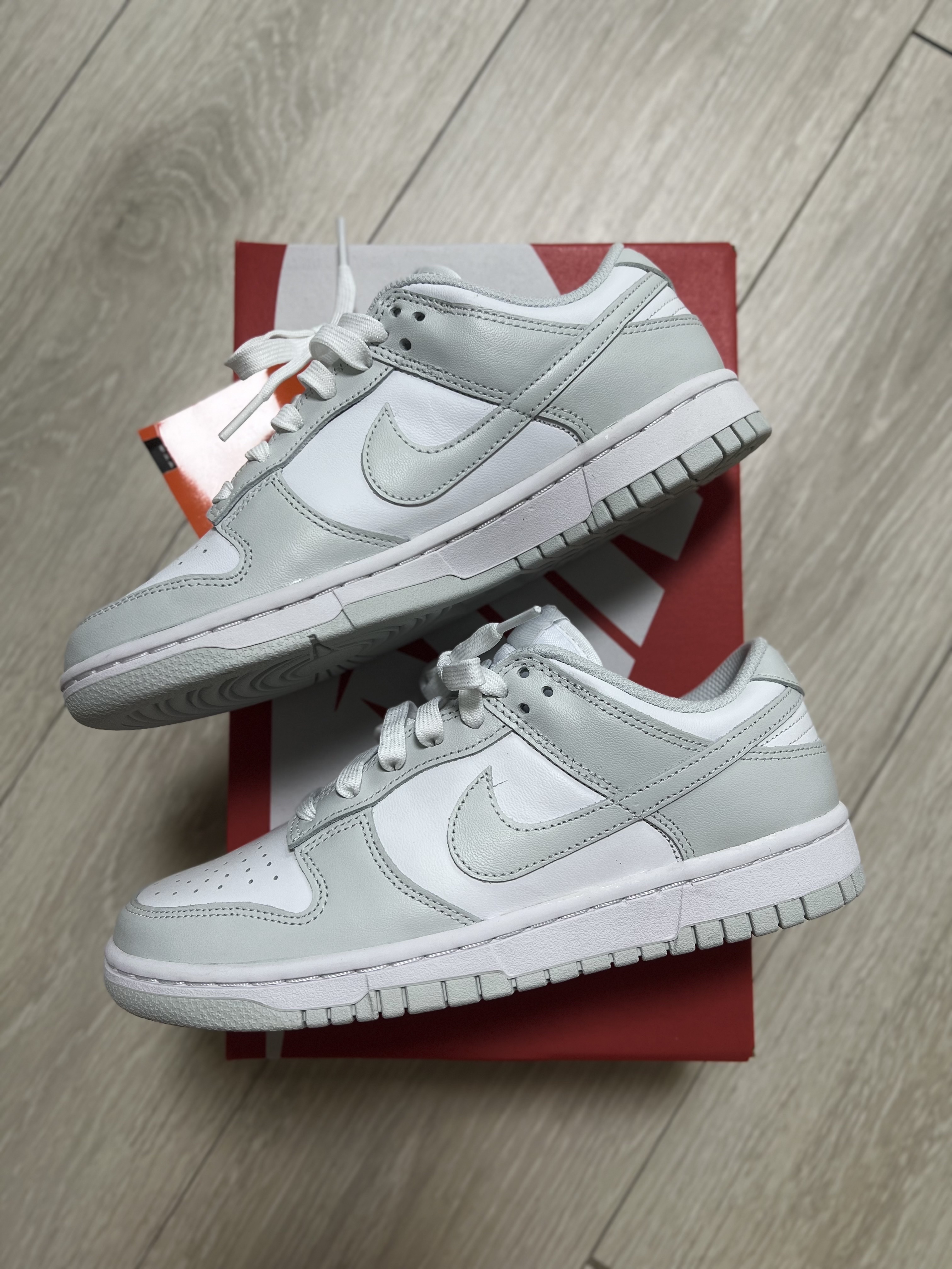 (W) Nike Dunk Low Photon Dust 착용 스타일