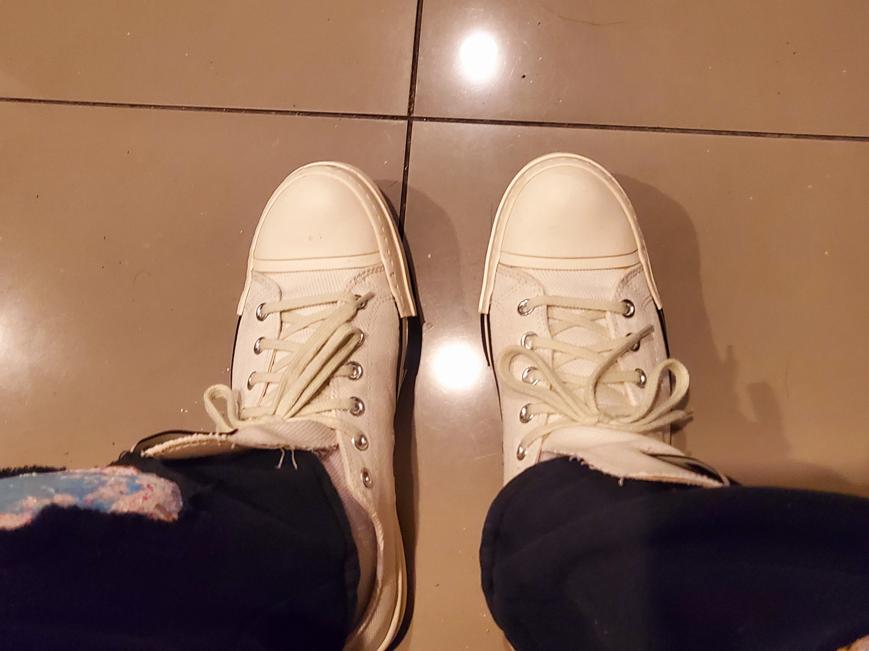 Converse x Drkshdw Drkstr Chuck 70 Ox White 착용 스타일 - 3