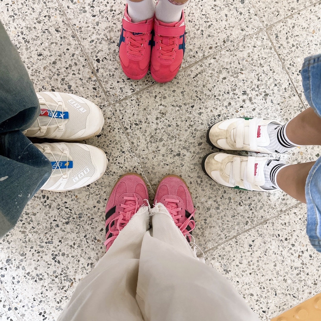 Onitsuka Tiger Mexico 66 Brich Green, (W) Adidas Gazelle Indoor Bliss Pink 착용 스타일 - 1