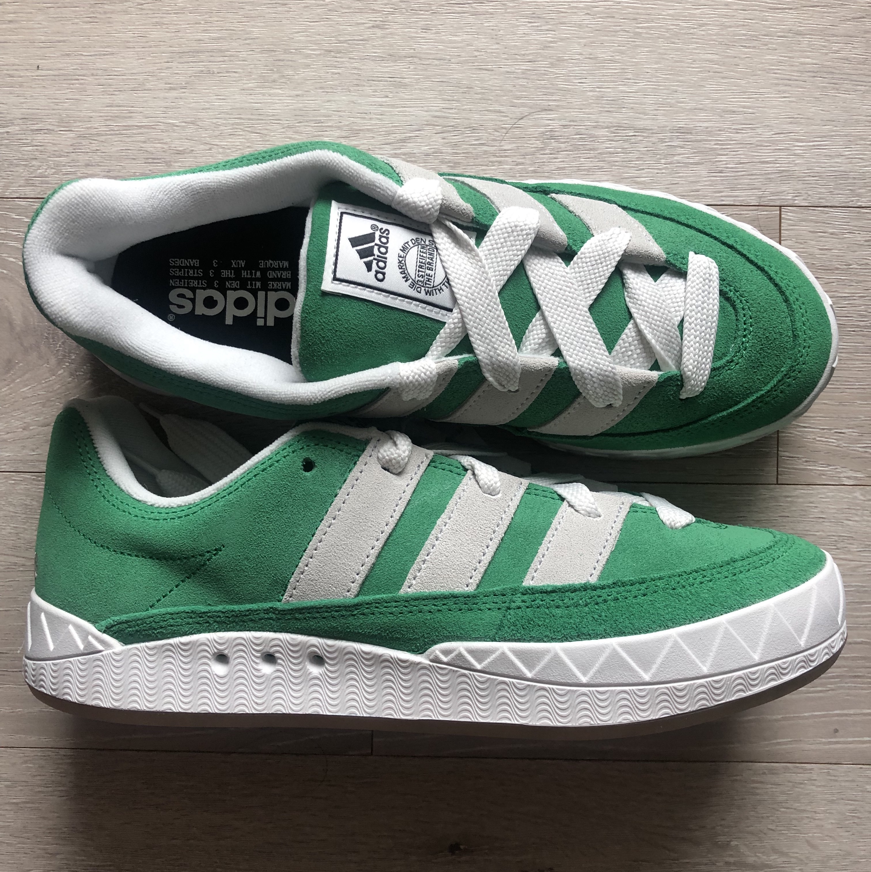 Adidas Adimatic Green 착용 스타일