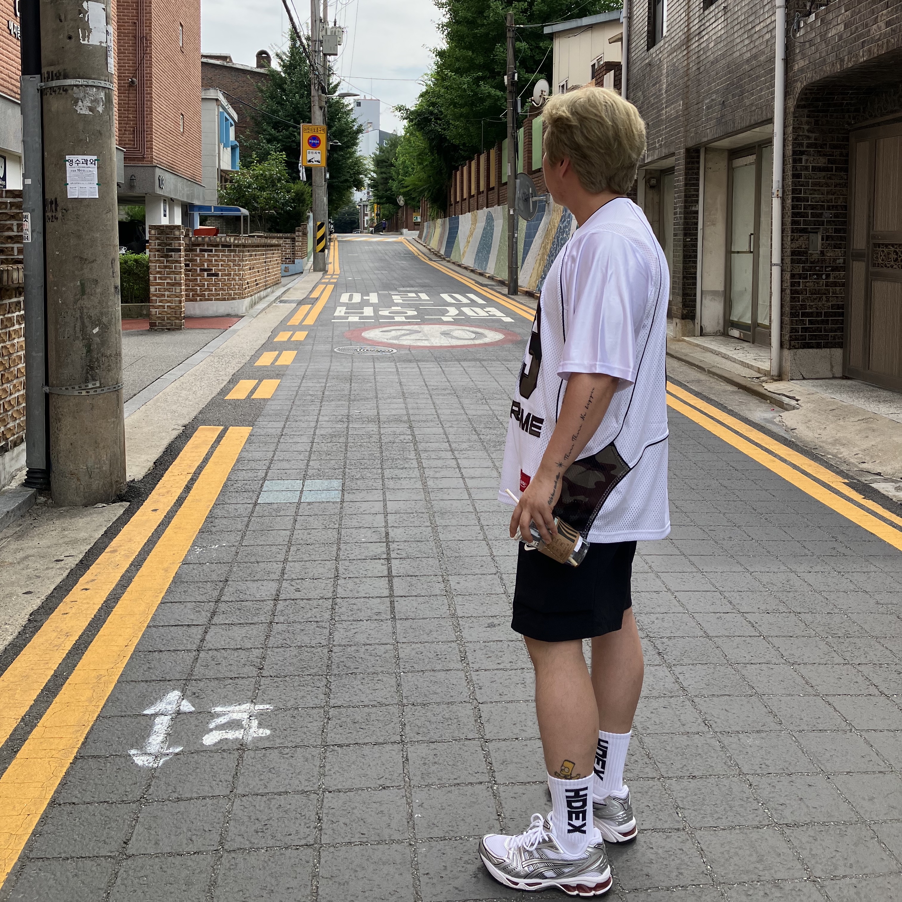 Supreme Perfect Season Football Jersey White - 23SS 착용 스타일 - 3