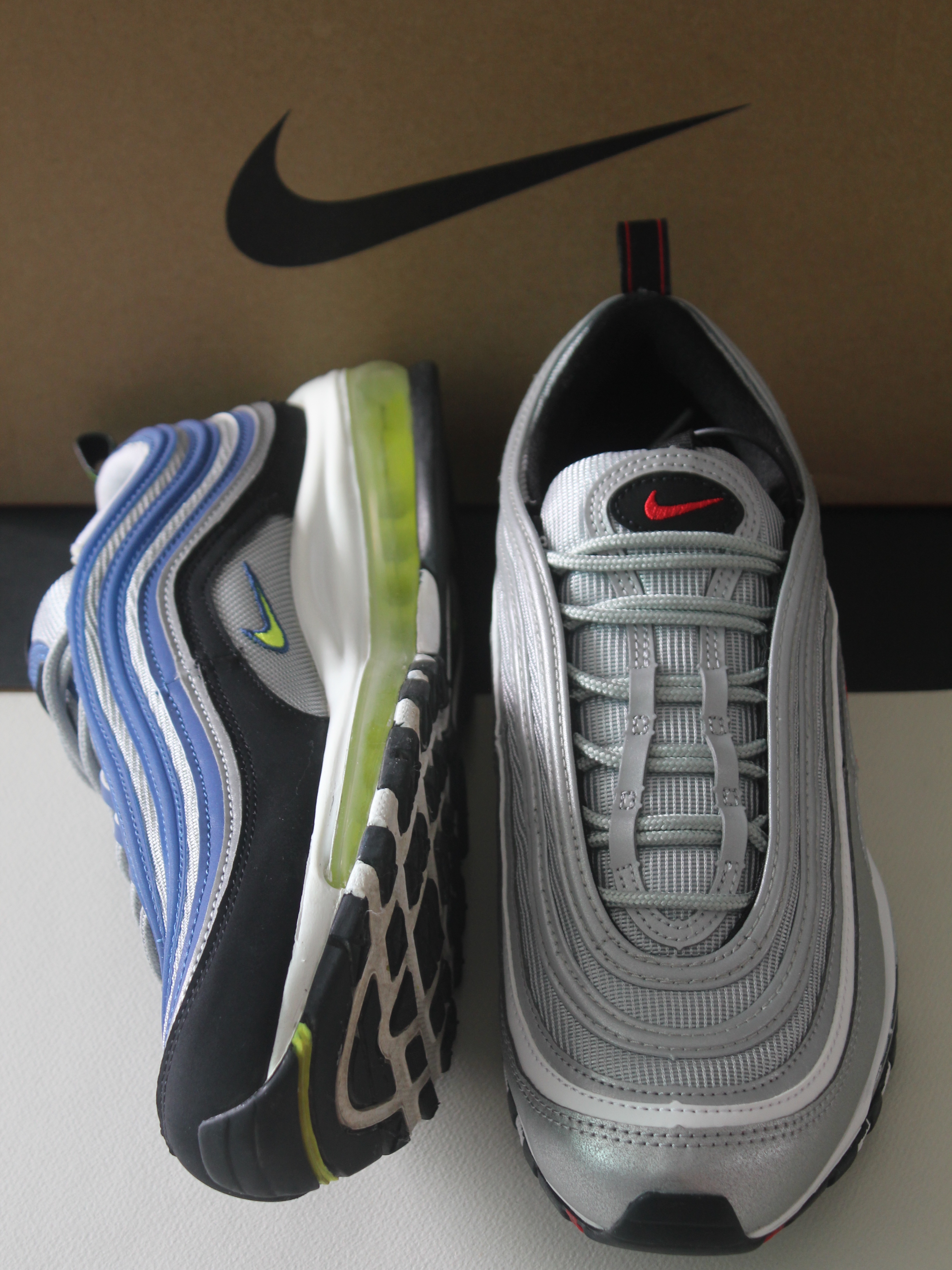 Nike Air Max 97 OG Atlantic Blue and Voltage Yellow, Nike Air Max 97 OG Silver Bullet 2022 착용 스타일 - 2